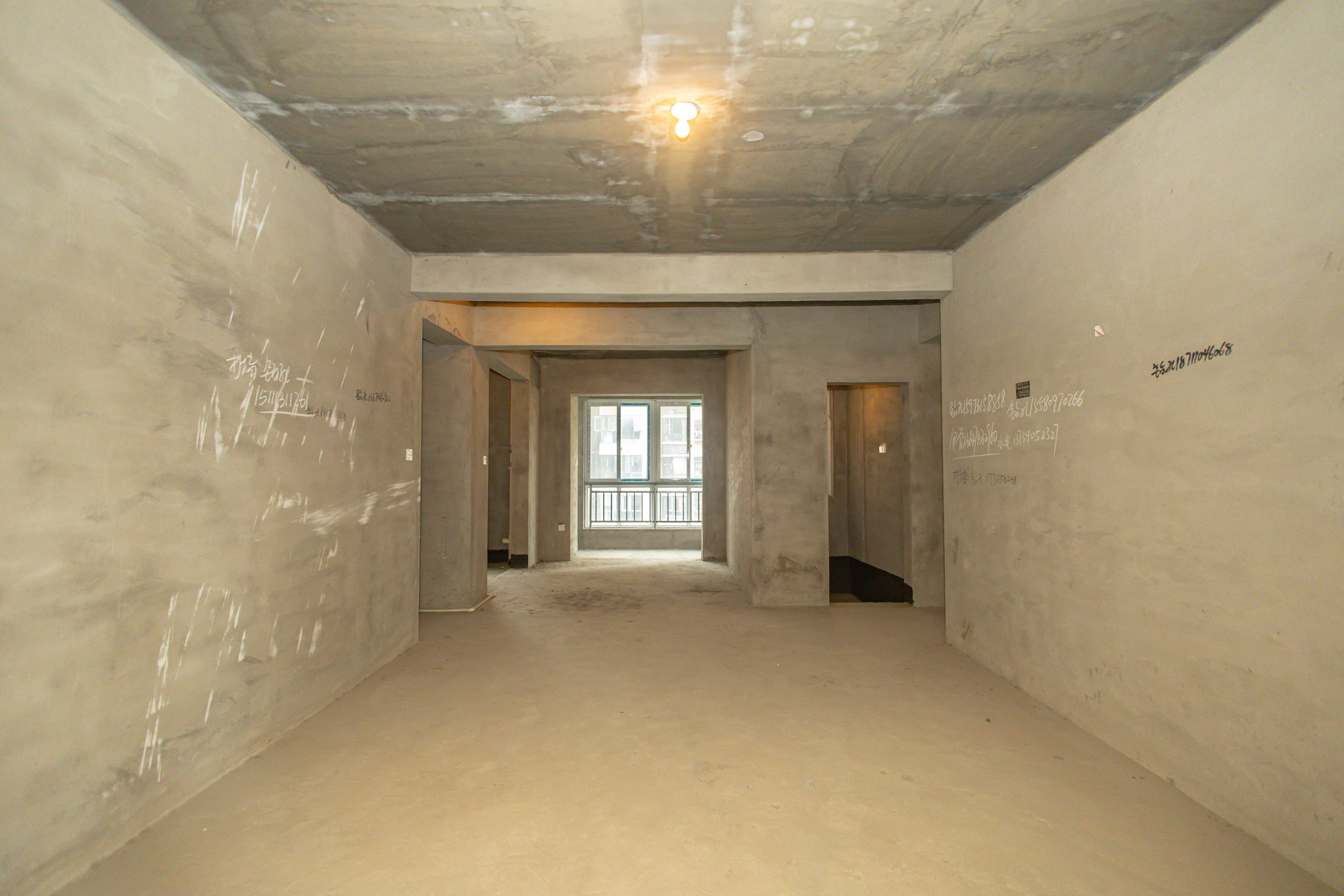 楚天世纪城西苑 3室2厅2卫 95.0万 楚天世纪城西苑 3室2厅2卫 95.0万客厅