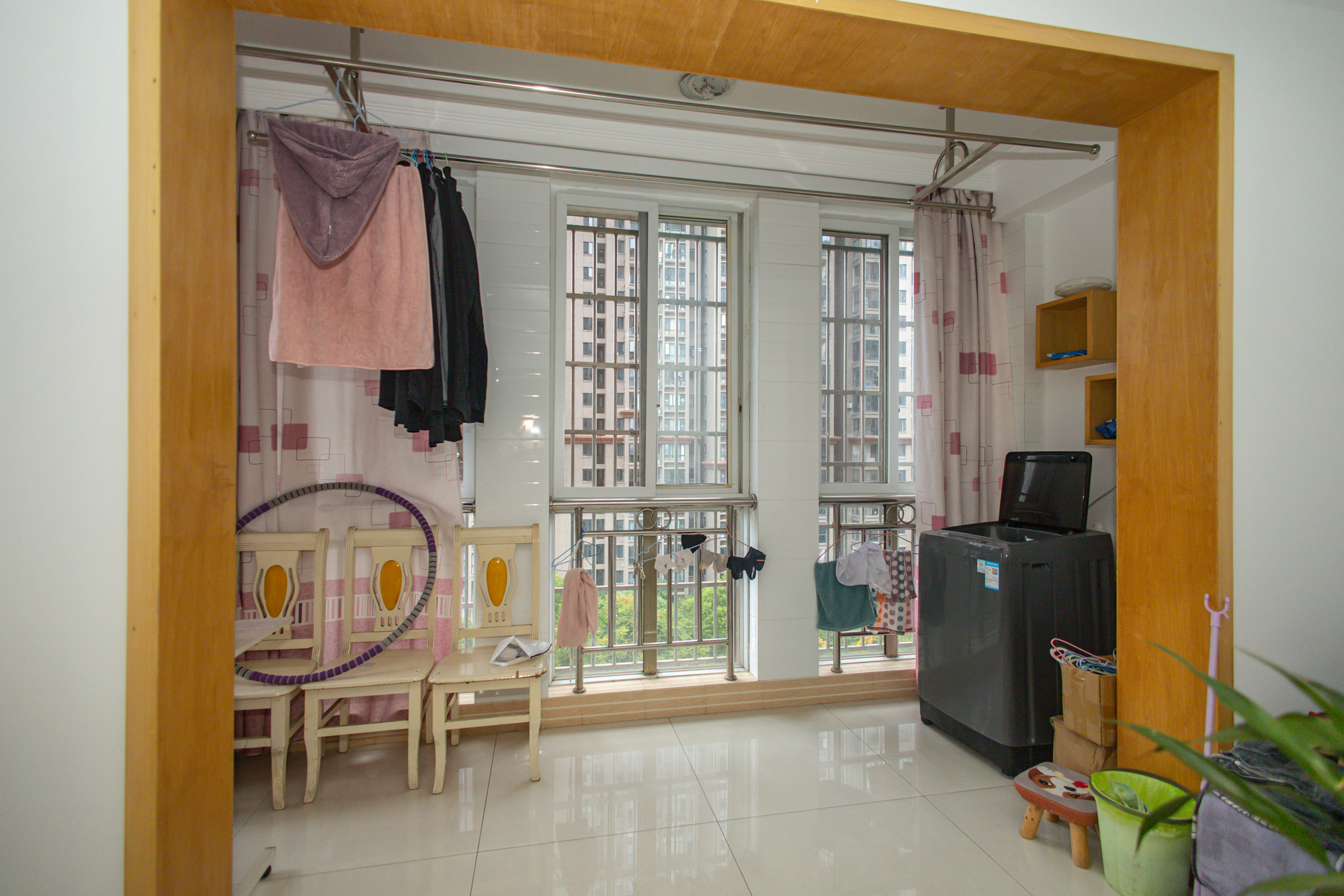 爱琴海岸 2室2厅1卫 48.0万 爱琴海岸 2室2厅1卫 48.0万阳台