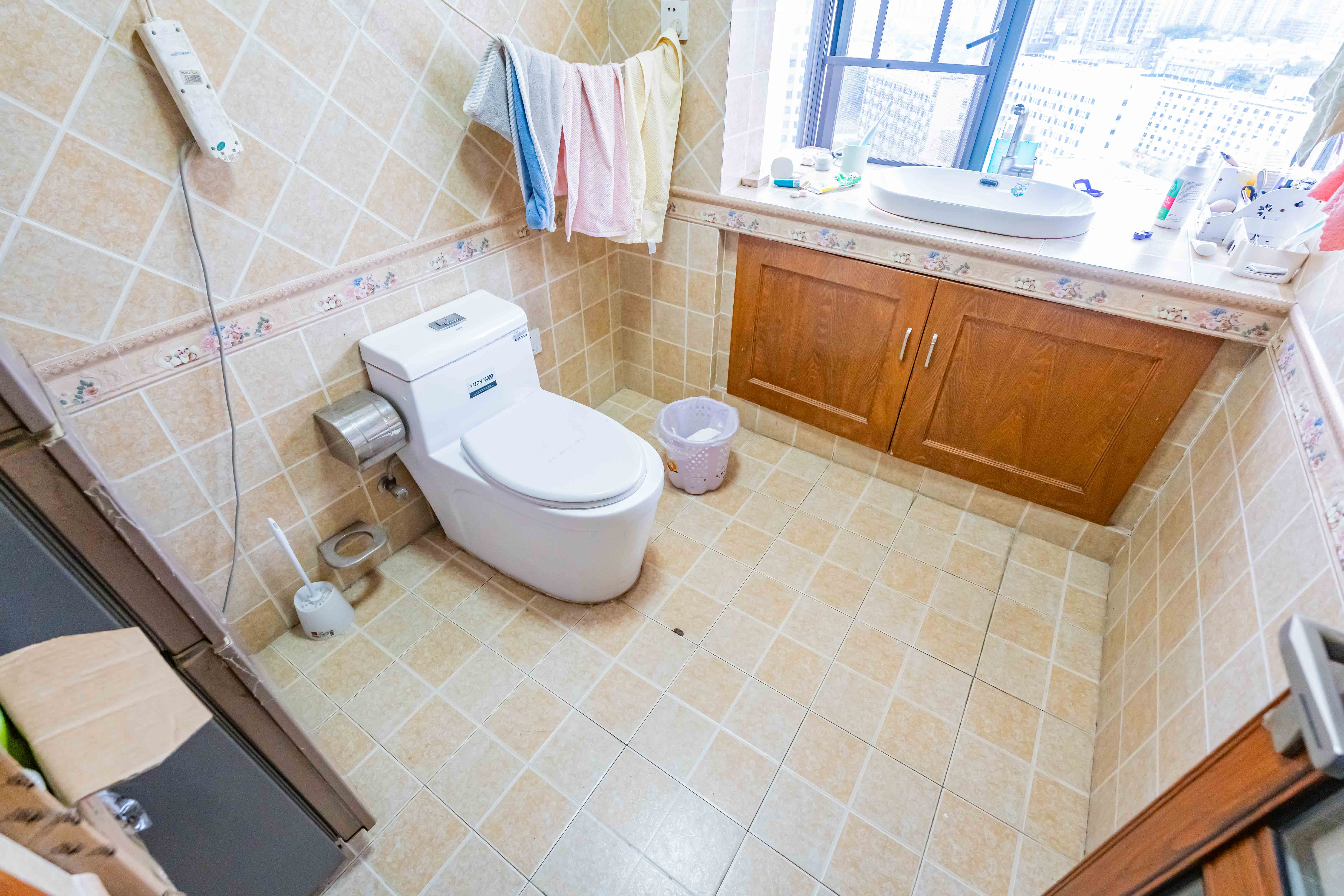 双子座(爱尚大厦)  3室2厅2卫    78.0万 双子座(爱尚大厦)  3室2厅2卫    78.0万卫生间