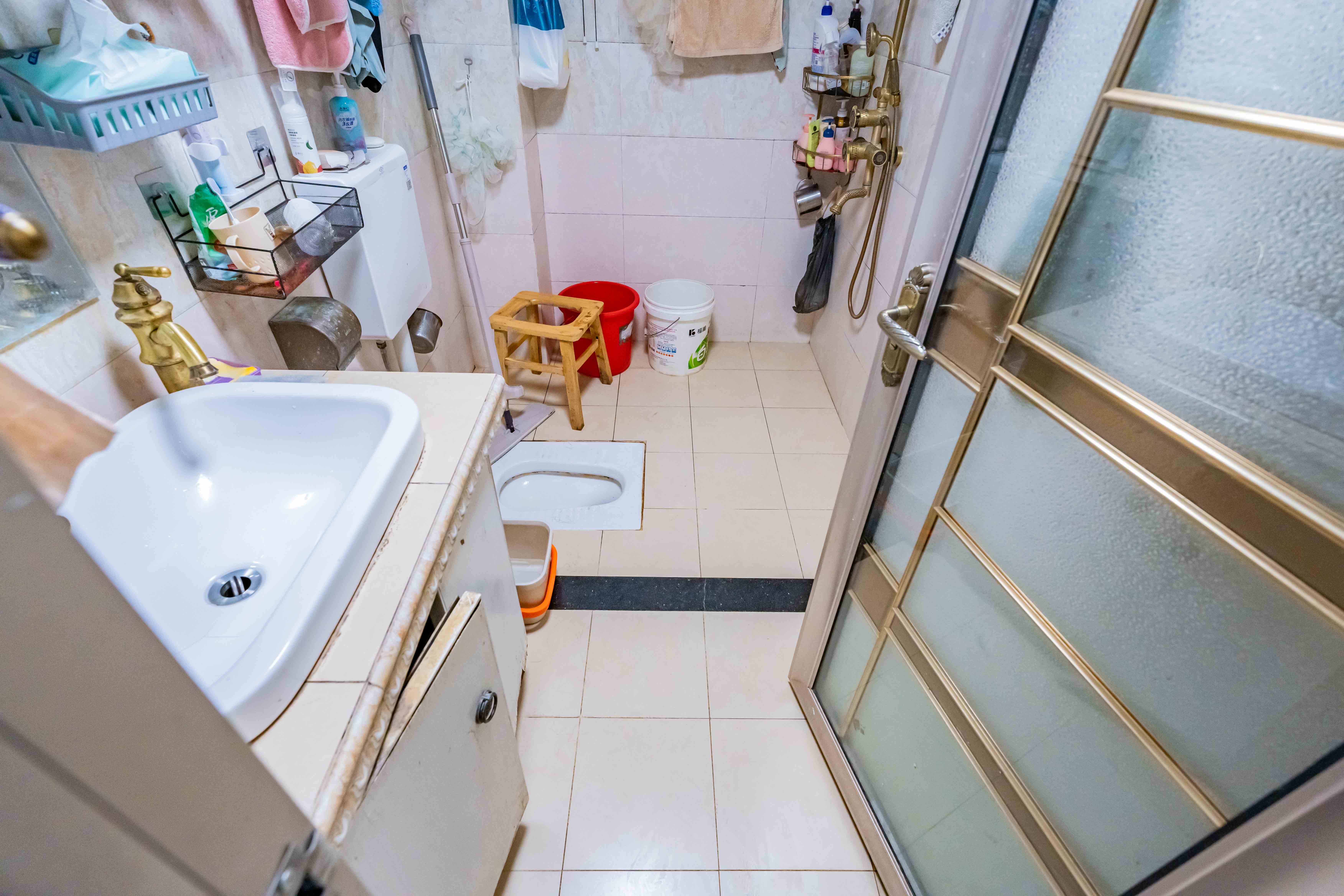 双子座(爱尚大厦)  3室2厅2卫    78.0万 双子座(爱尚大厦)  3室2厅2卫    78.0万卫生间