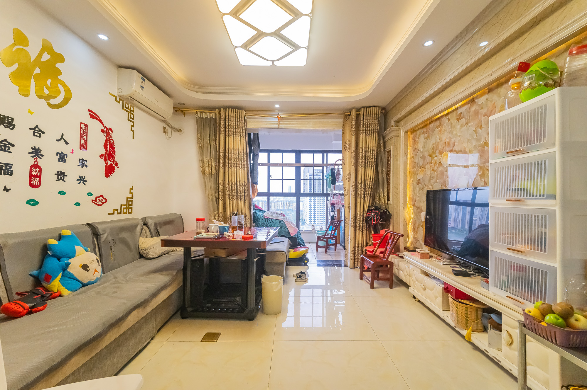 星湖湾一期高层 3室2厅1卫 72.8万 星湖湾一期高层 3室2厅1卫 72.8万客厅