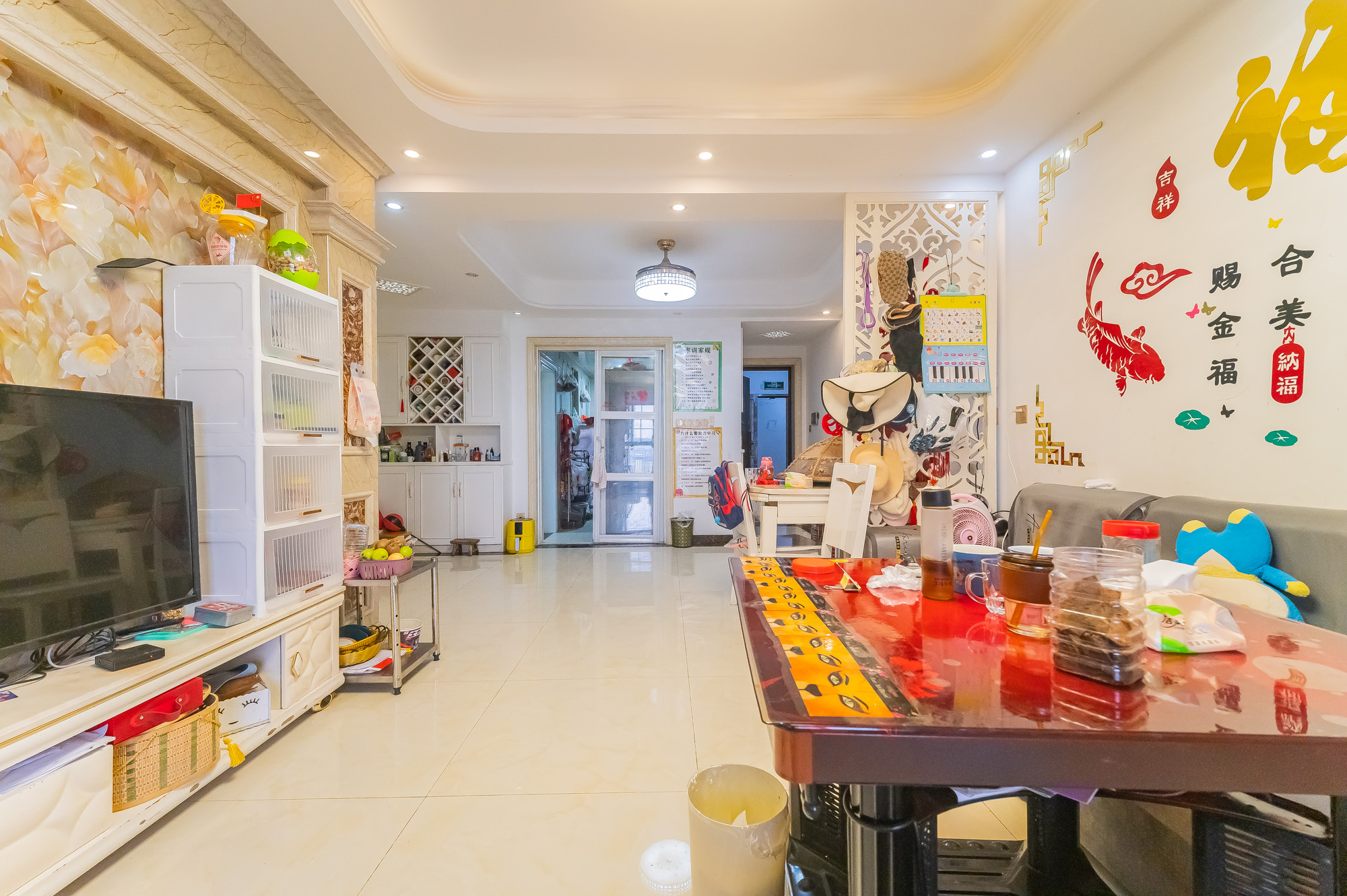 星湖湾一期高层 3室2厅1卫 72.8万 星湖湾一期高层 3室2厅1卫 72.8万客厅