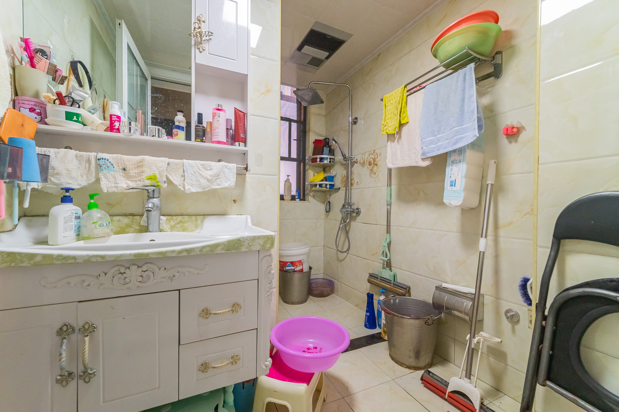 星湖湾一期高层 3室2厅1卫 72.8万 星湖湾一期高层 3室2厅1卫 72.8万卫生间