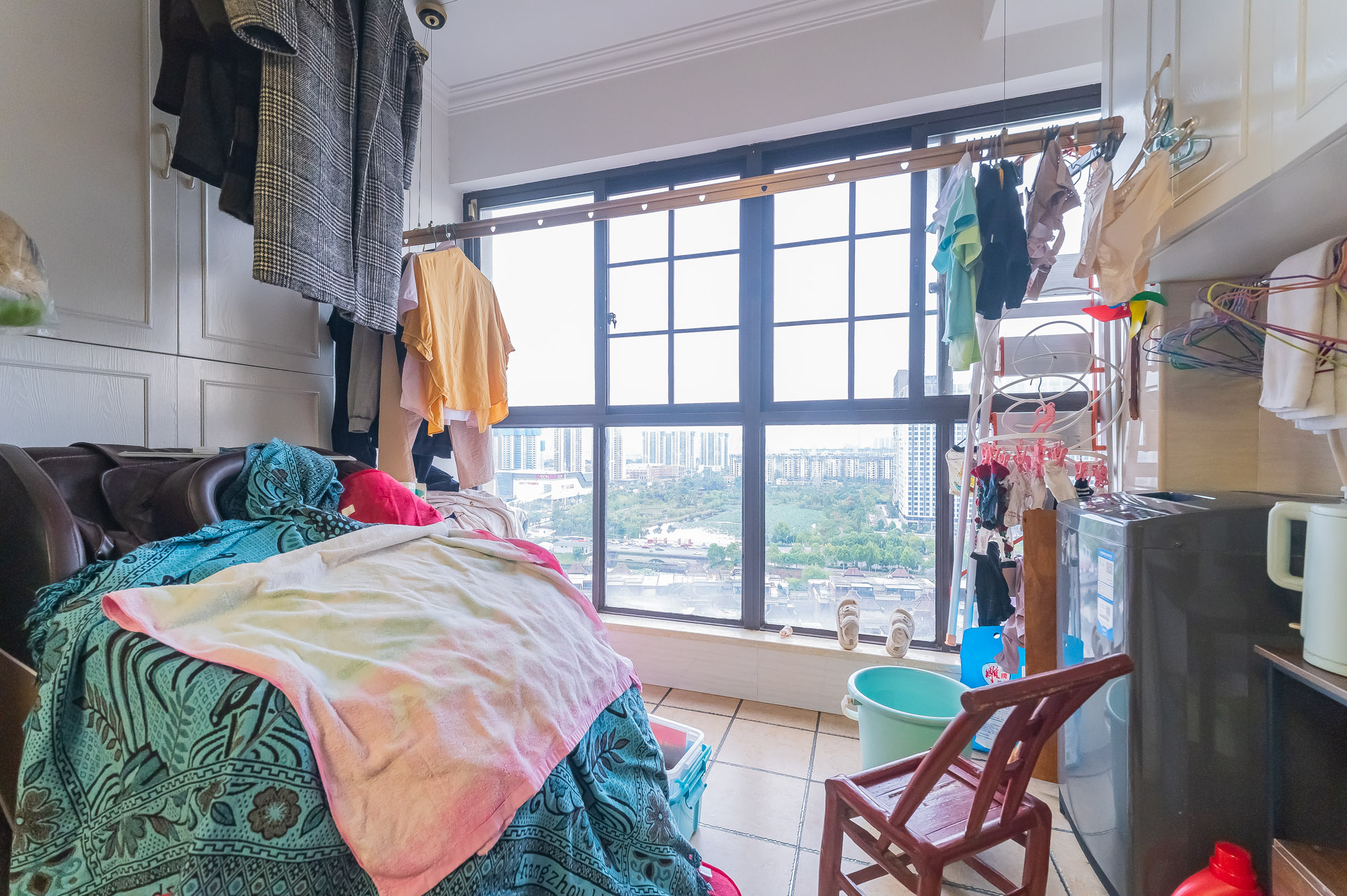 星湖湾一期高层 3室2厅1卫 72.8万 星湖湾一期高层 3室2厅1卫 72.8万阳台