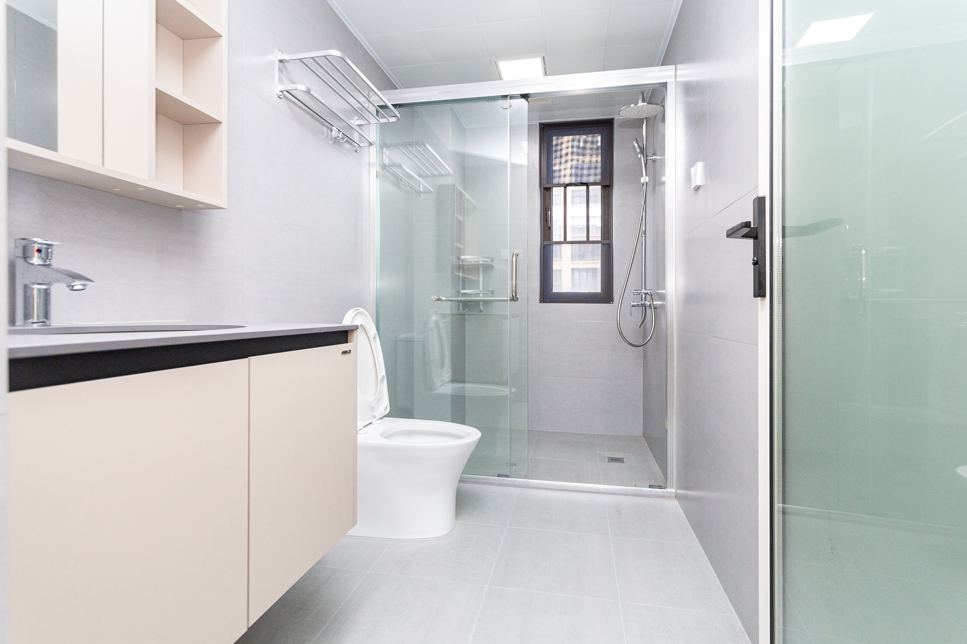 龙湖璟宸原著（龙湖紫宸）  4室2厅2卫    108.0万卫生间