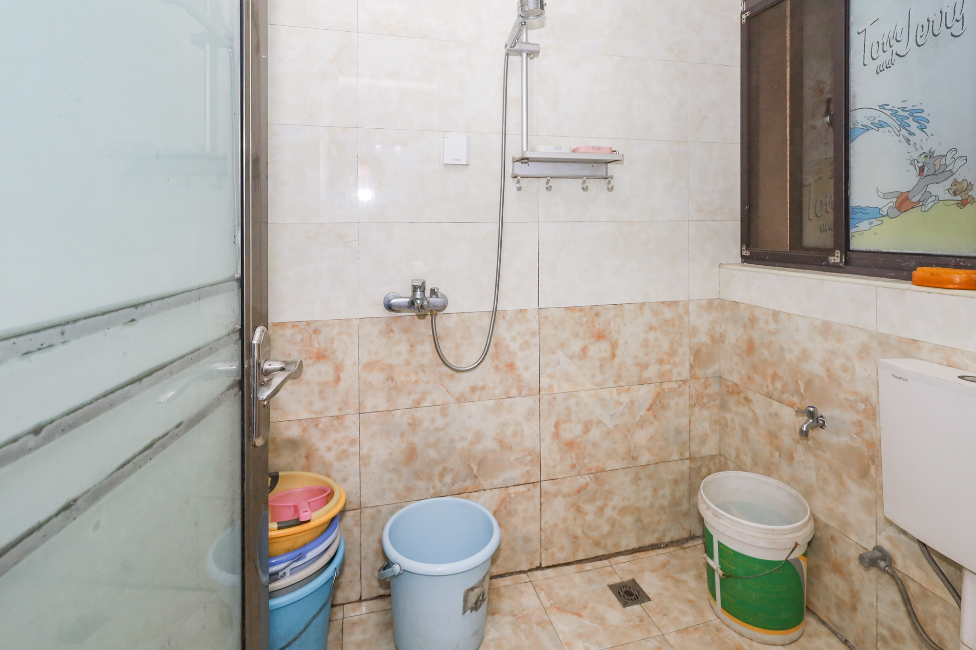 阳光丽城一期  3室2厅1卫    106.0万 阳光丽城一期  3室2厅1卫    106.0万卫生间