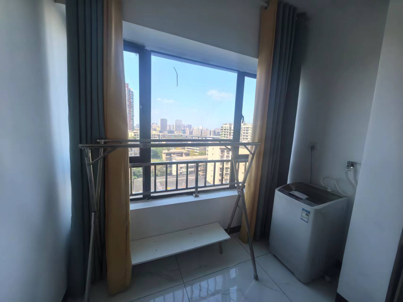 雅立天骄阁 1室1厅1卫 29.8万 雅立天骄阁 1室1厅1卫 29.8万室内图