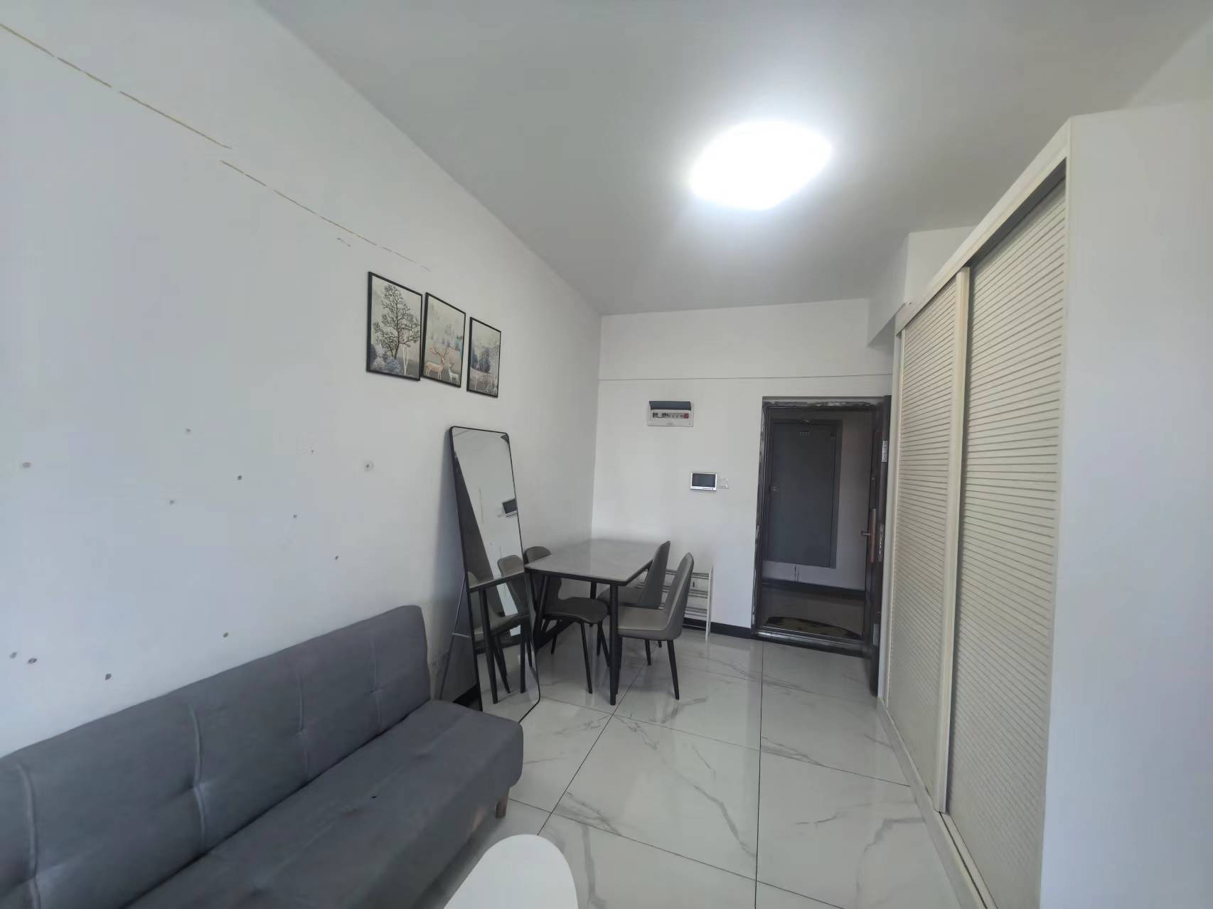 雅立天骄阁 1室1厅1卫 29.8万 雅立天骄阁 1室1厅1卫 29.8万室内图