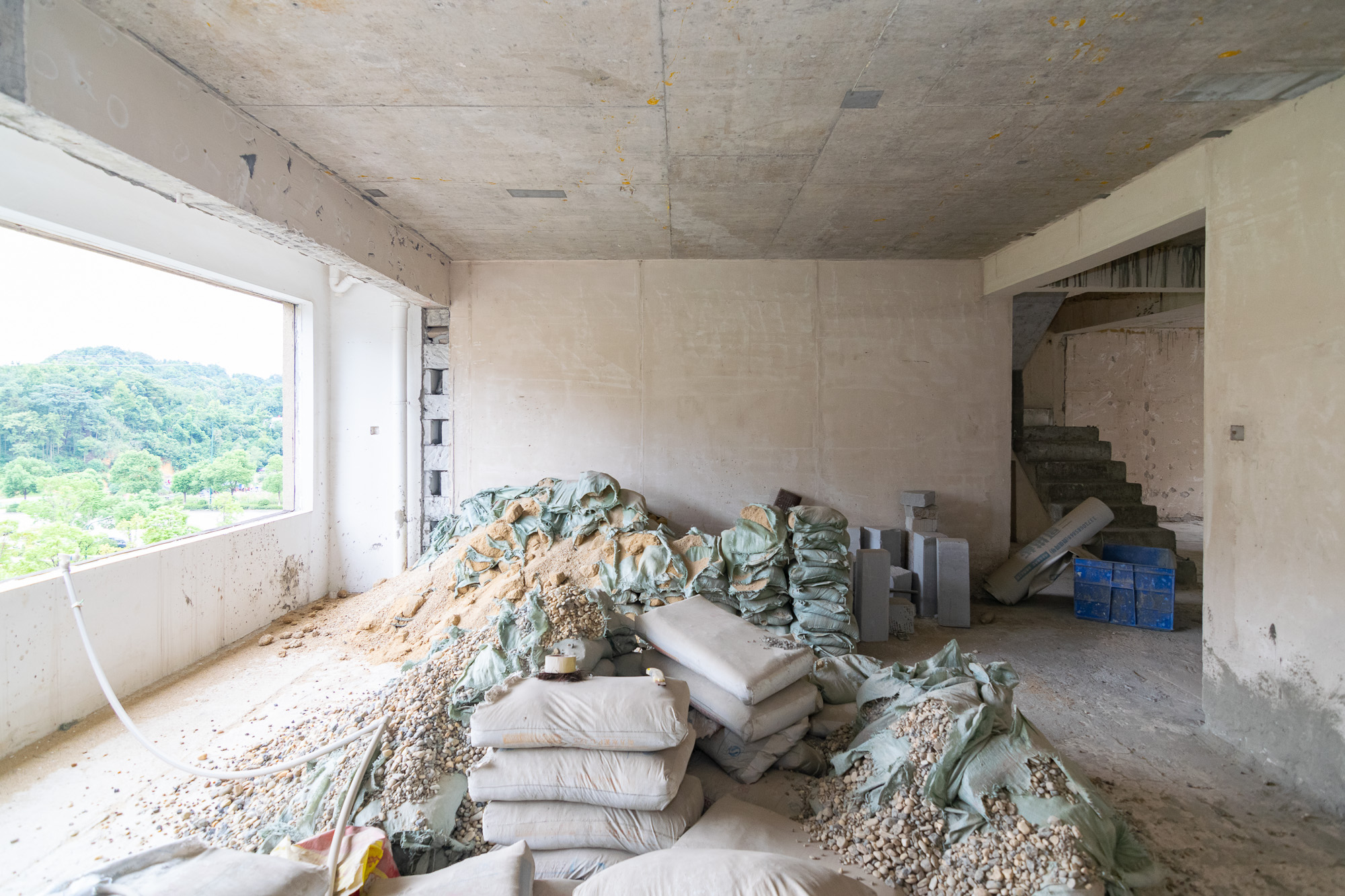 阳光城联利悦澜府 4室2厅2卫 128.0万 阳光城联利悦澜府 4室2厅2卫 128.0万其他