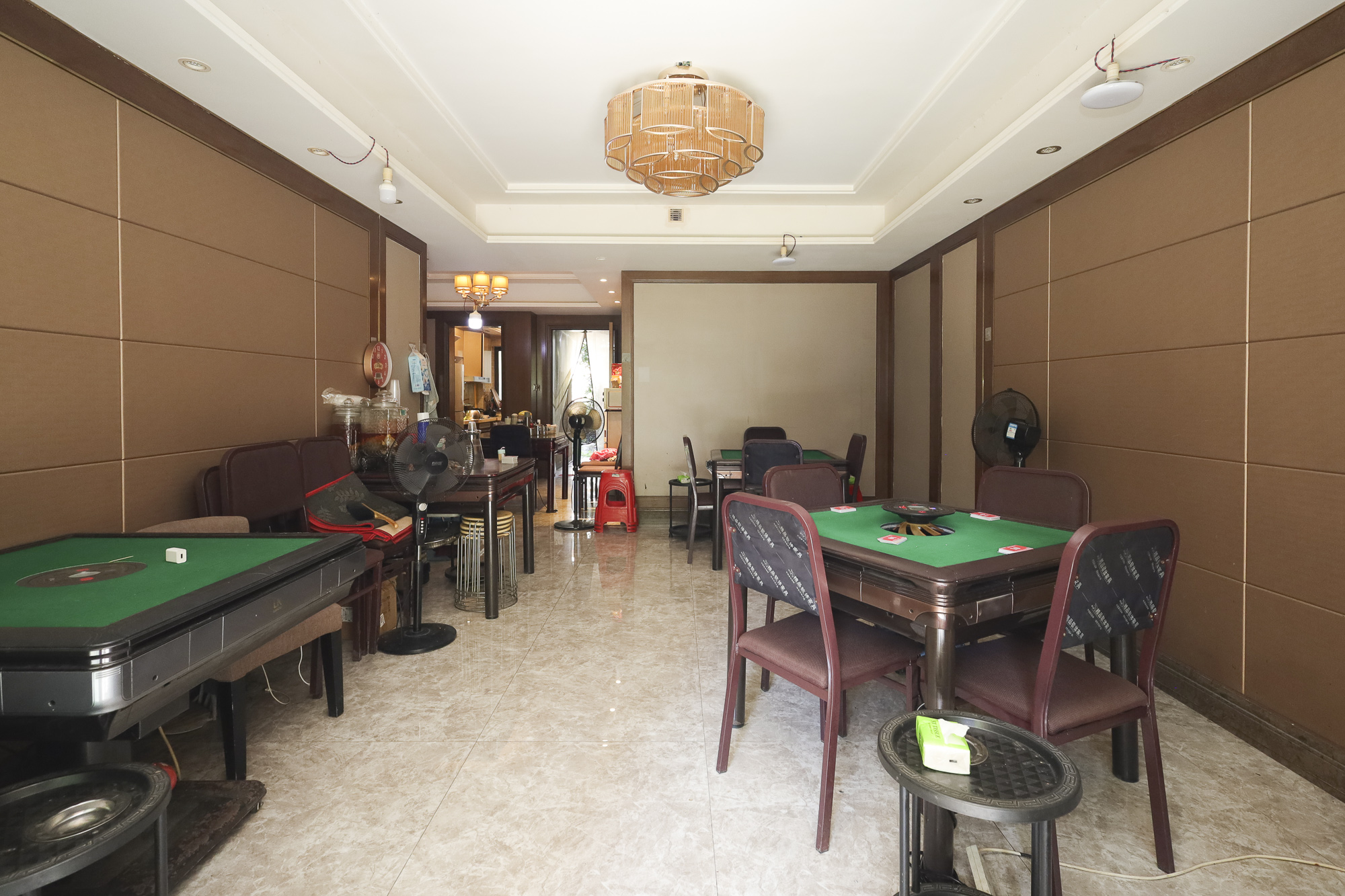 恒大御景天下城一期  3室2厅2卫   215.00万客厅