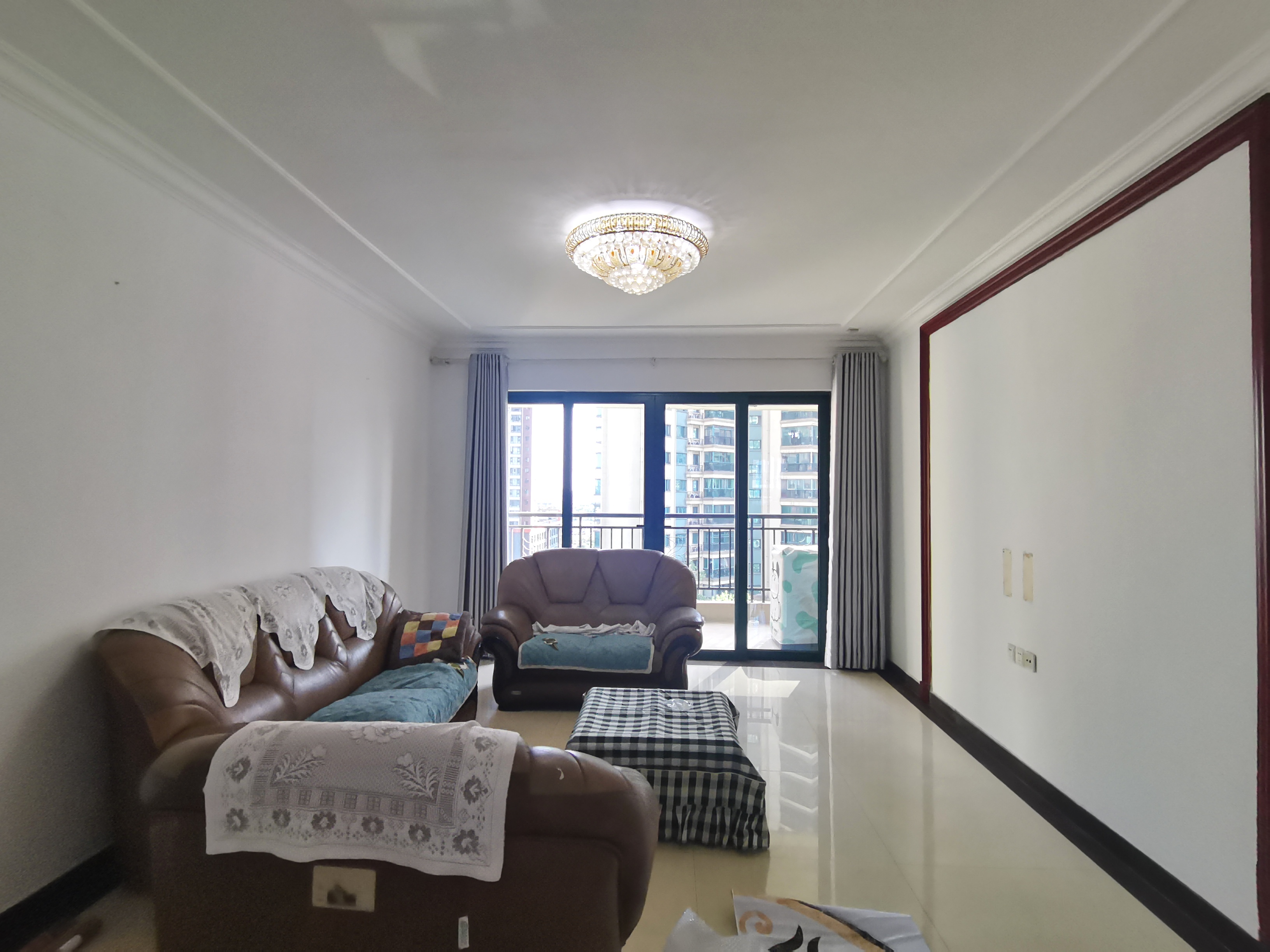 株洲恒大名都 4室2厅2卫 75.00万 株洲恒大名都 4室2厅2卫 75.00万室内图