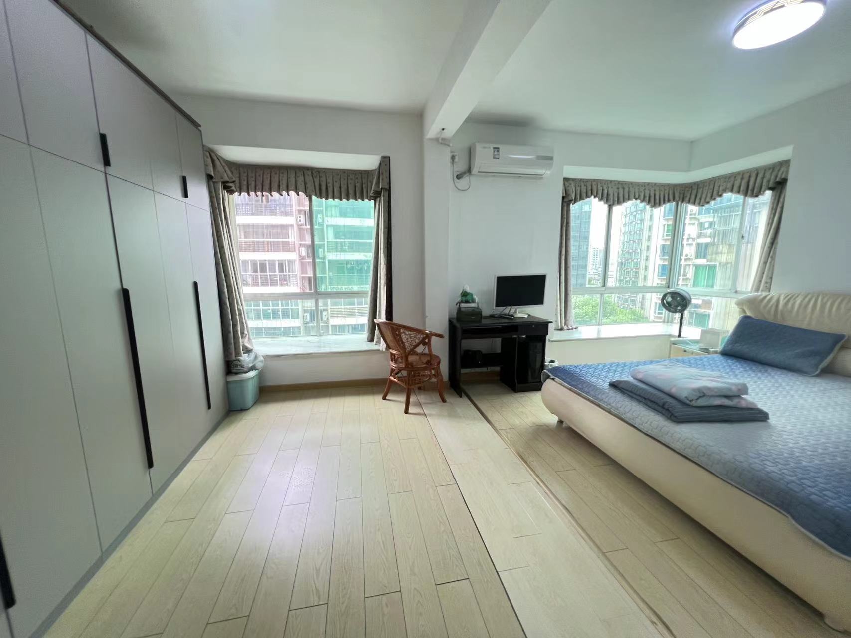 四季花园 3室2厅2卫 57.0万 四季花园 3室2厅2卫 57.0万室内图