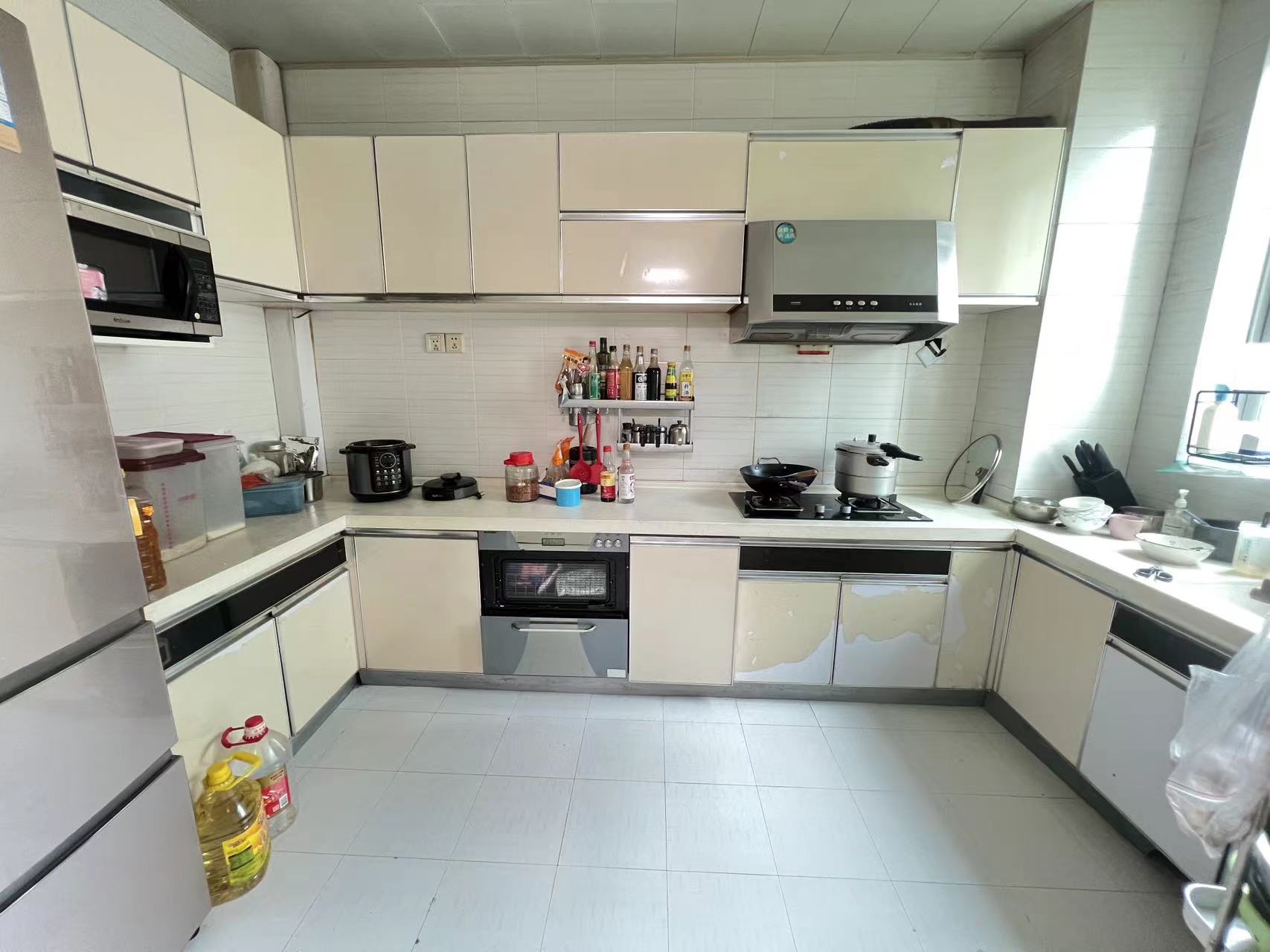 四季花园 3室2厅2卫 57.0万 四季花园 3室2厅2卫 57.0万室内图