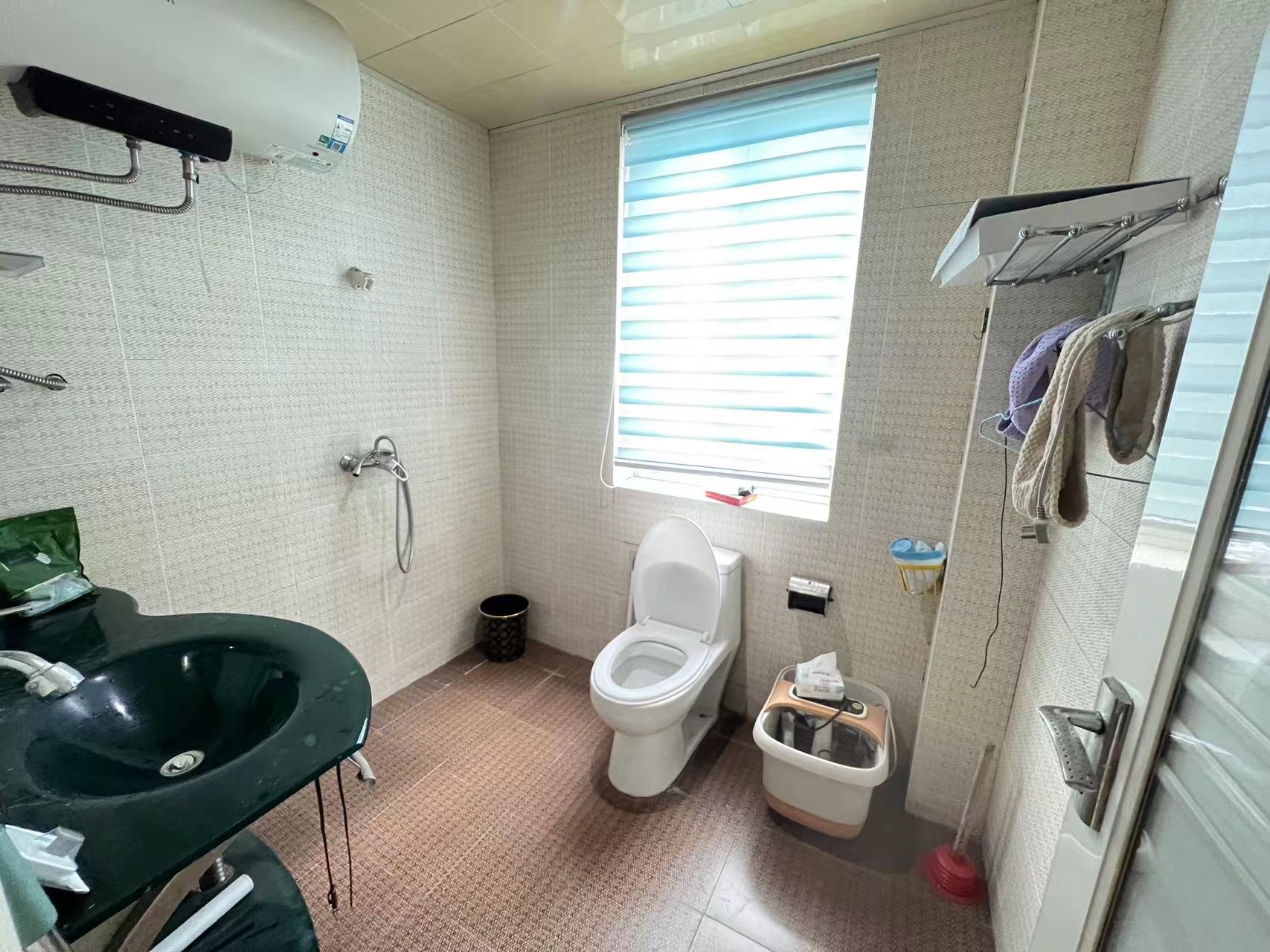 四季花园 3室2厅2卫 57.0万 四季花园 3室2厅2卫 57.0万室内图