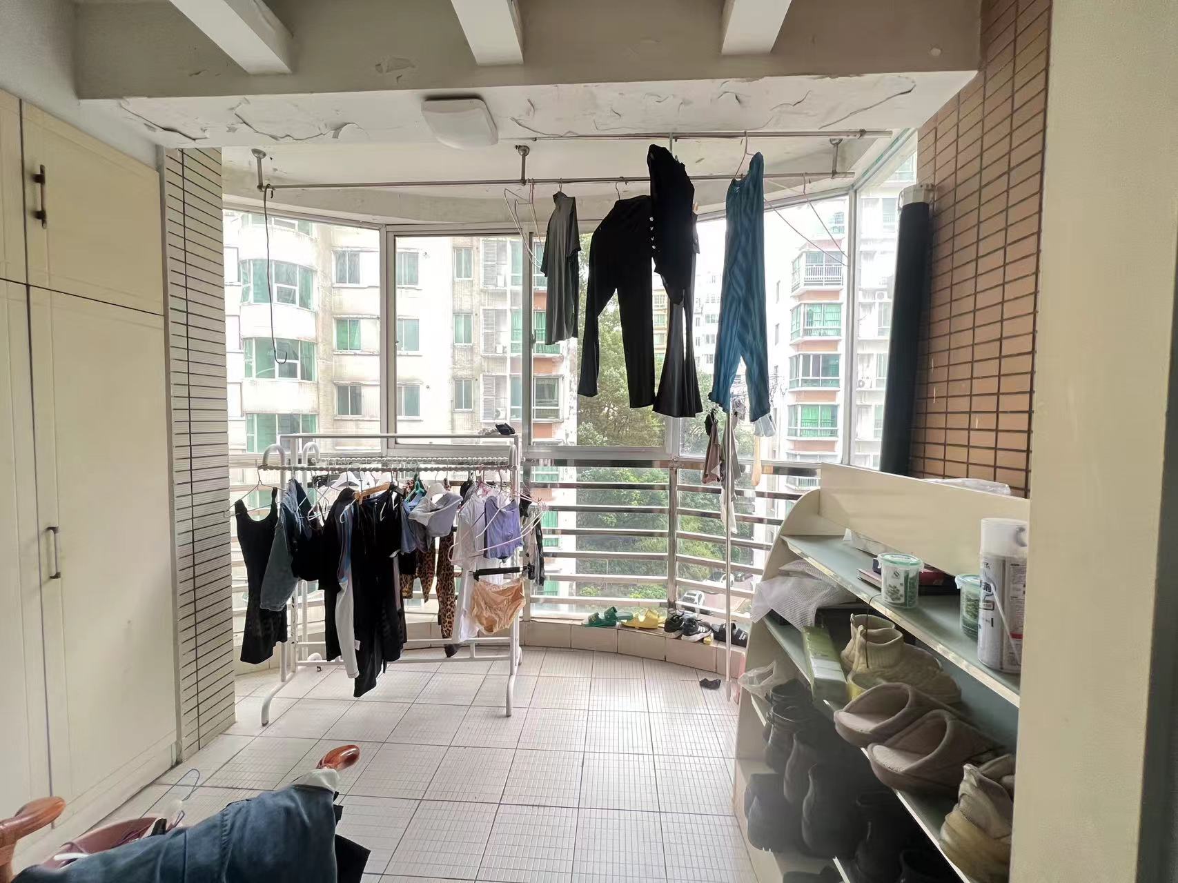 四季花园 3室2厅2卫 57.0万 四季花园 3室2厅2卫 57.0万室内图