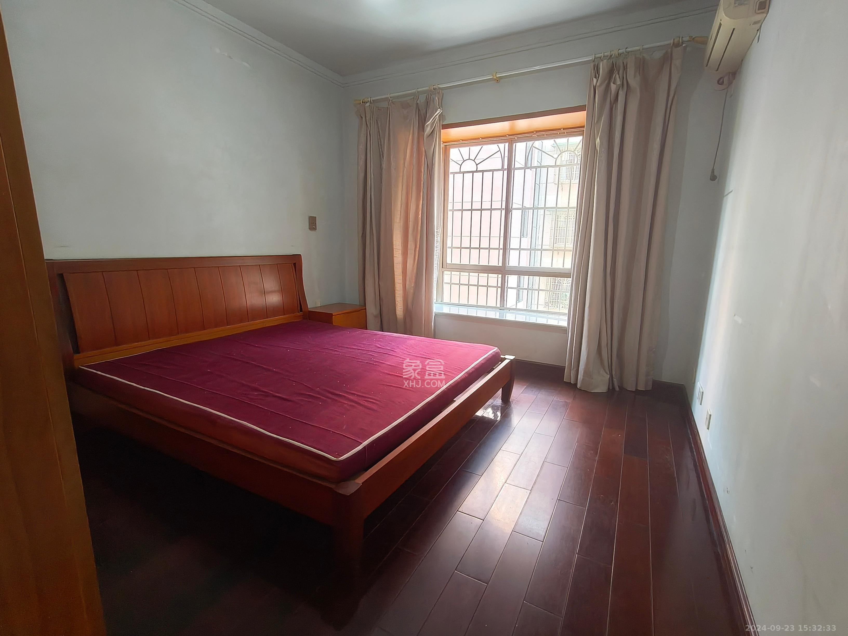 三湘小区  3室2厅1卫   1800.00元/月室内图