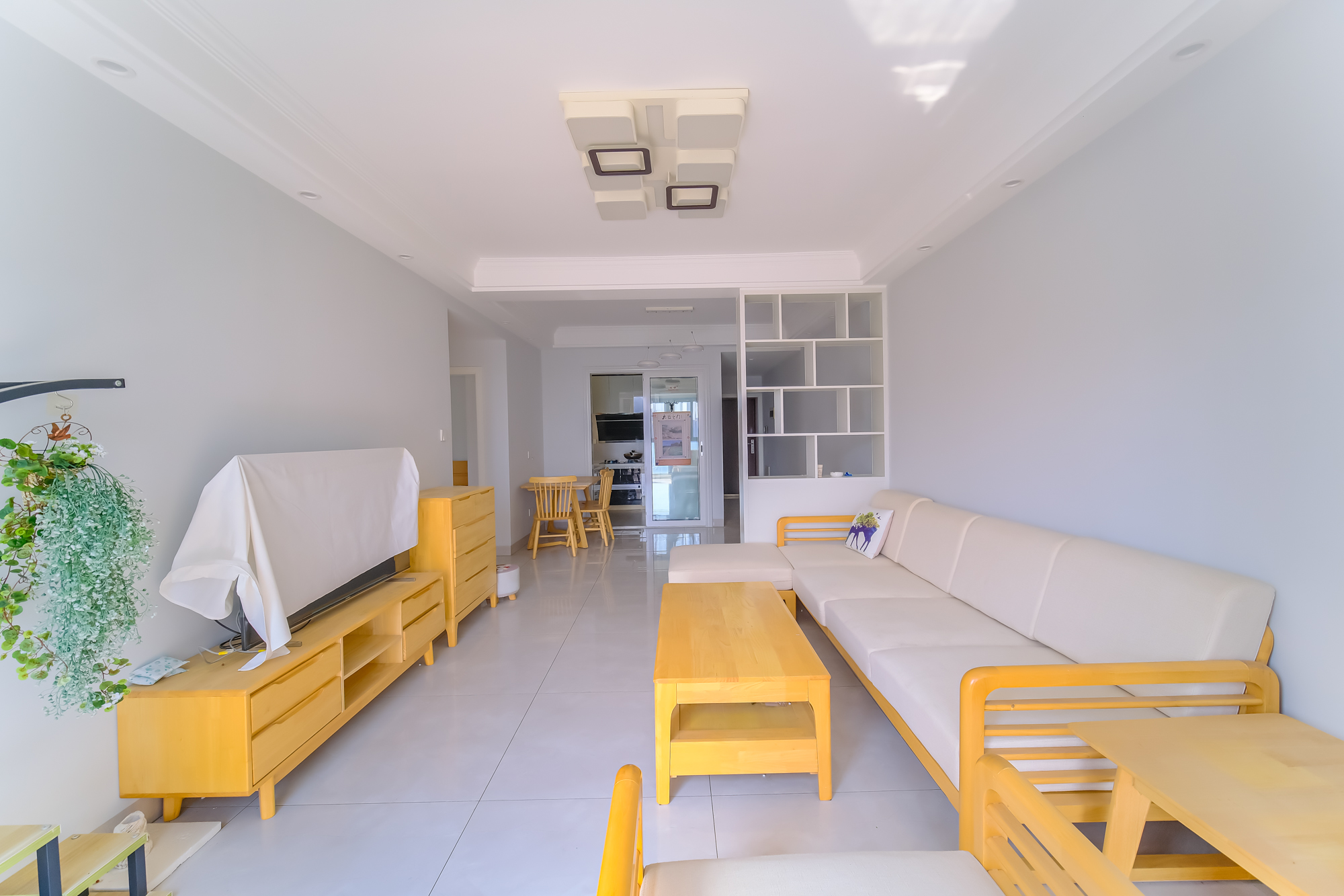 和悦城(蟠龙景苑) 3室2厅2卫 66.8万 和悦城(蟠龙景苑) 3室2厅2卫 66.8万客厅