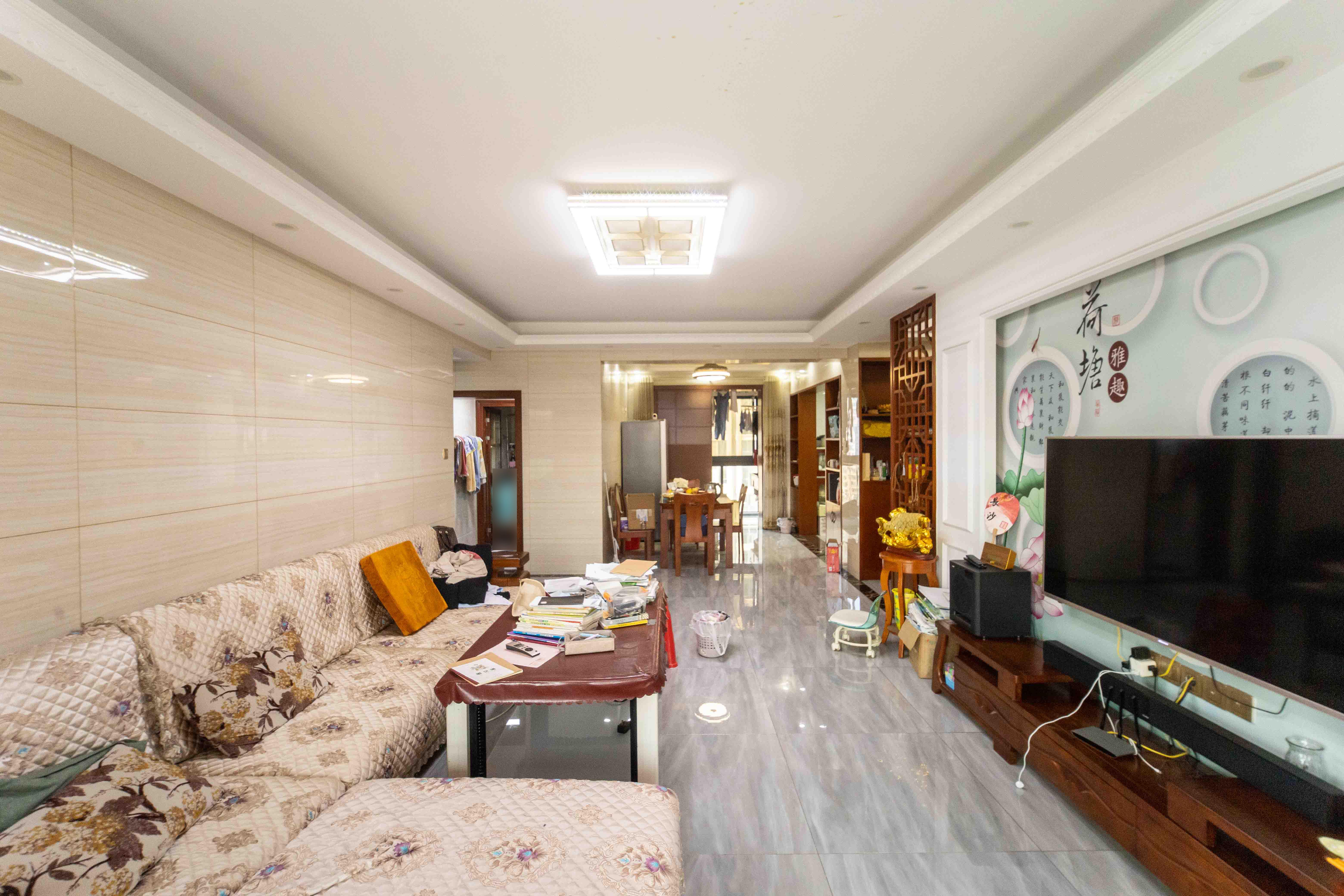 长房白沙湾 3室2厅2卫 138.0万 长房白沙湾 3室2厅2卫 138.0万客厅