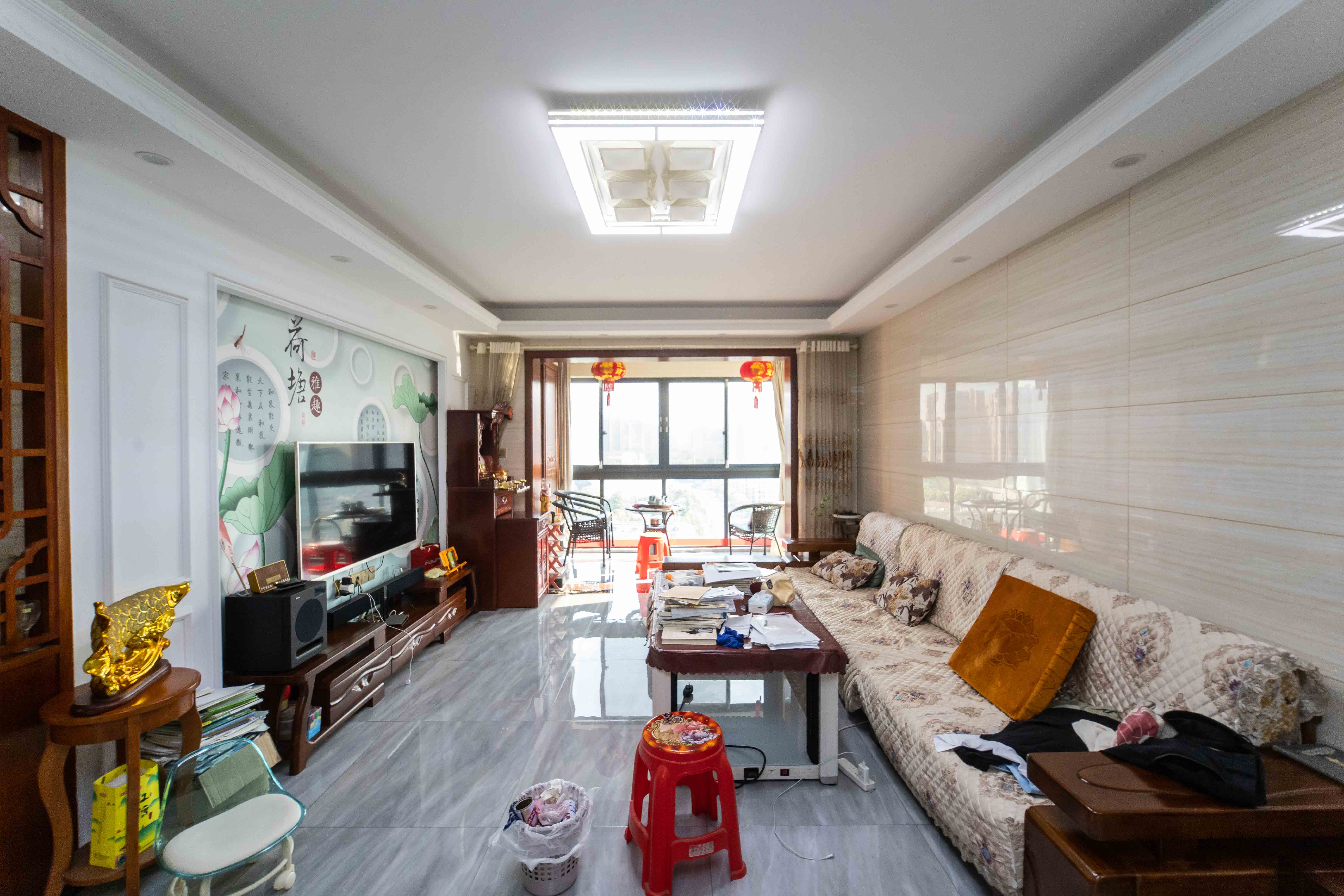 长房白沙湾 3室2厅2卫 138.0万 长房白沙湾 3室2厅2卫 138.0万客厅