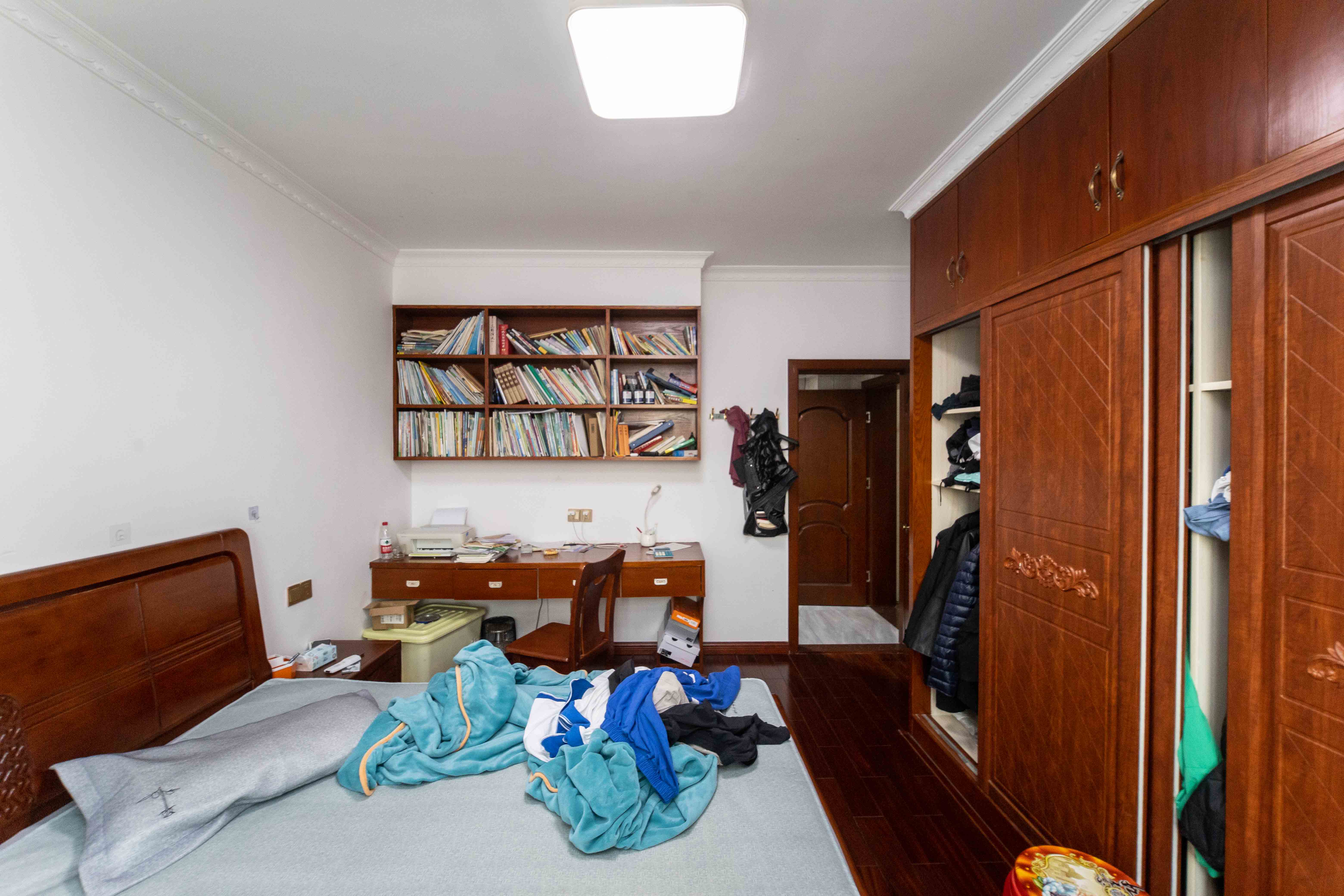 长房白沙湾 3室2厅2卫 138.0万 长房白沙湾 3室2厅2卫 138.0万卧室