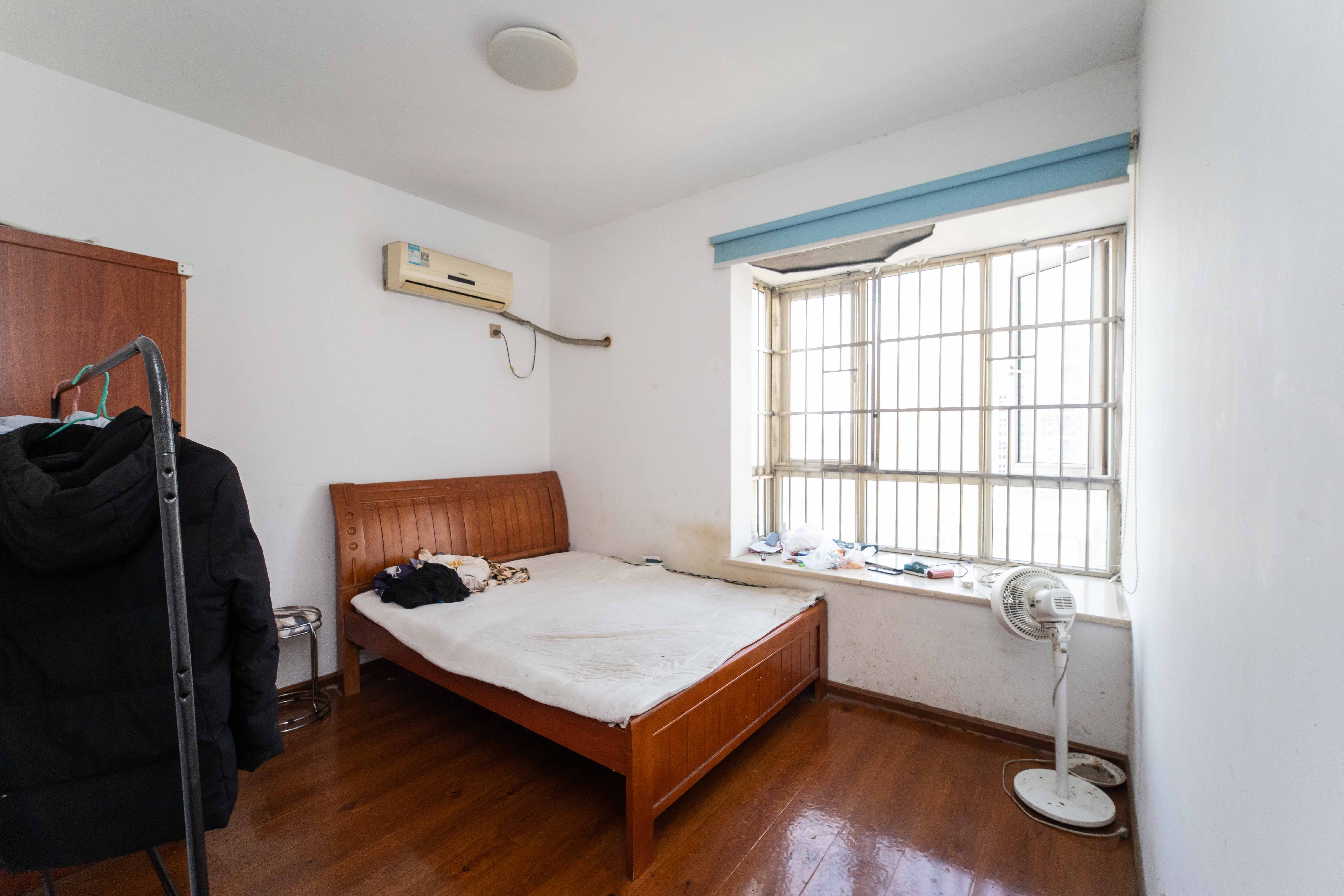 芙蓉上河图  4室2厅2卫    103.0万 芙蓉上河图  4室2厅2卫    103.0万卧室