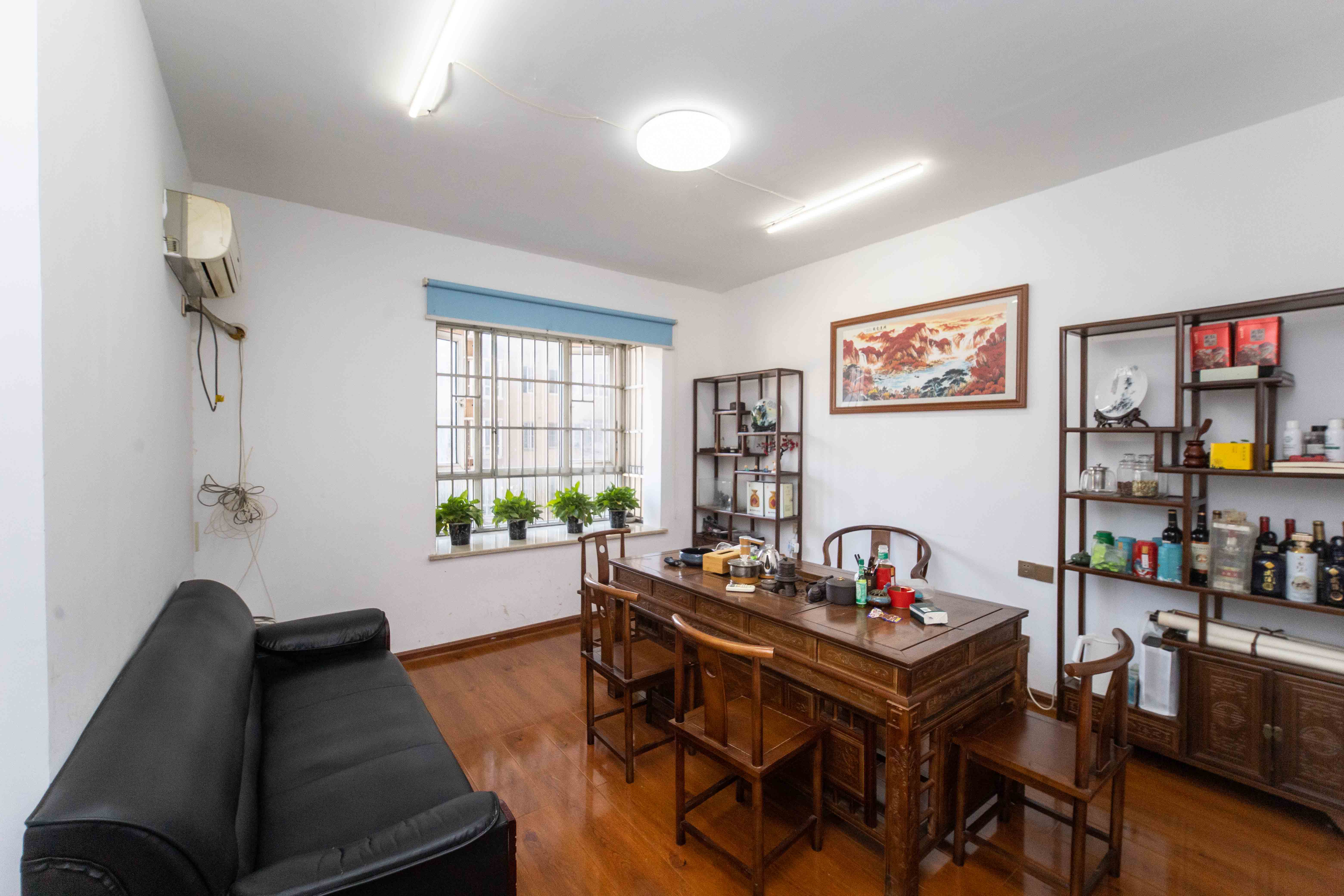 芙蓉上河图  4室2厅2卫    103.0万 芙蓉上河图  4室2厅2卫    103.0万卧室