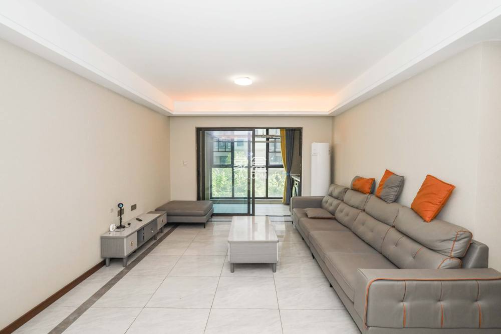 中梁云麓传奇  3室2厅2卫    109.0万