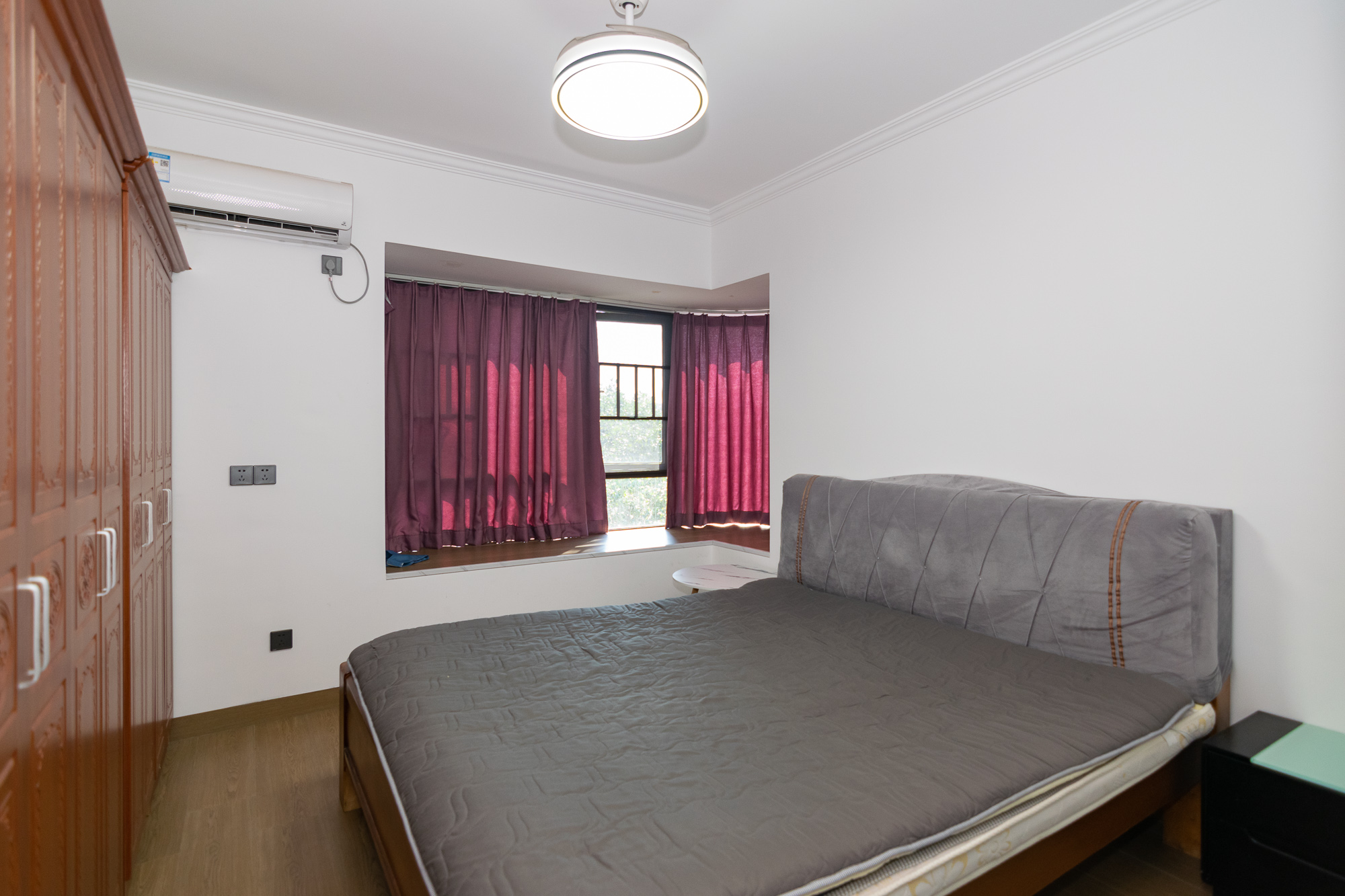 三润城(三润星城) 3室2厅2卫 80.0万 三润城(三润星城) 3室2厅2卫 80.0万卧室