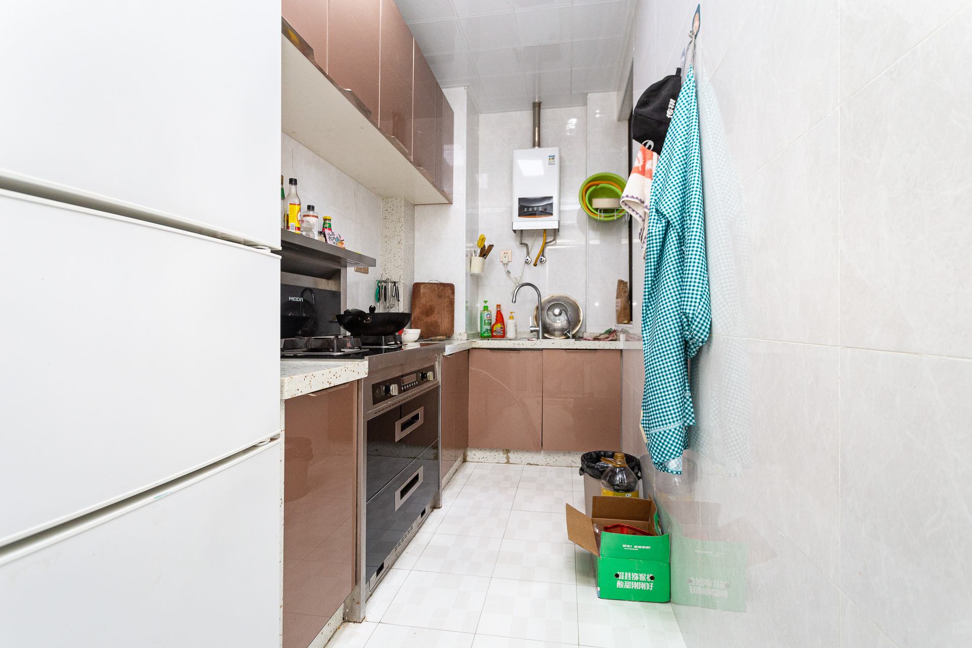 乾源国际  2室2厅1卫    63.8万 乾源国际  2室2厅1卫    63.8万厨房