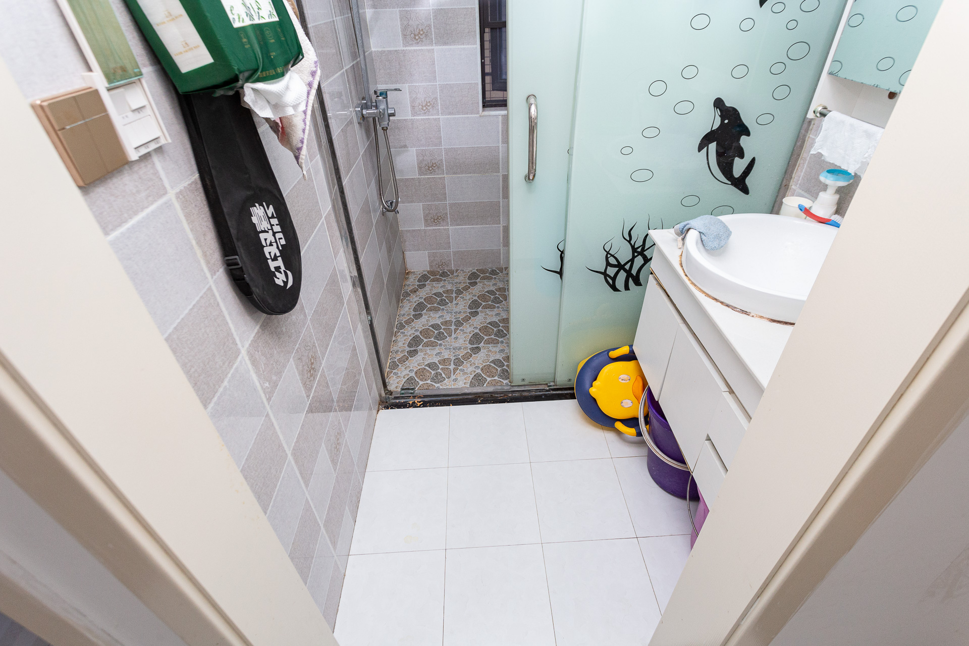 乾源国际  2室2厅1卫    63.8万 乾源国际  2室2厅1卫    63.8万卫生间