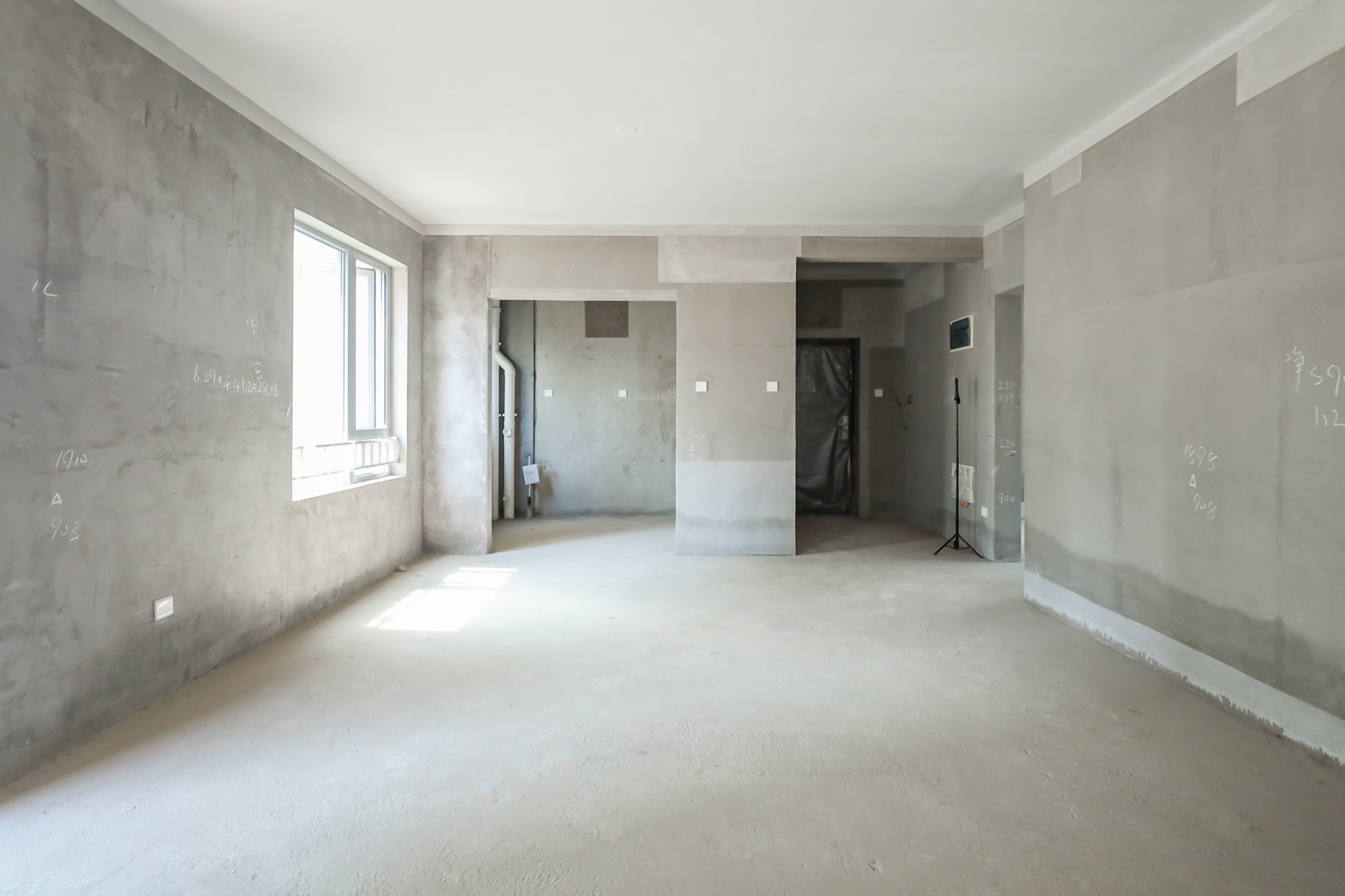 保利天禧D区  4室2厅2卫    165.0万 保利天禧D区  4室2厅2卫    165.0万其他