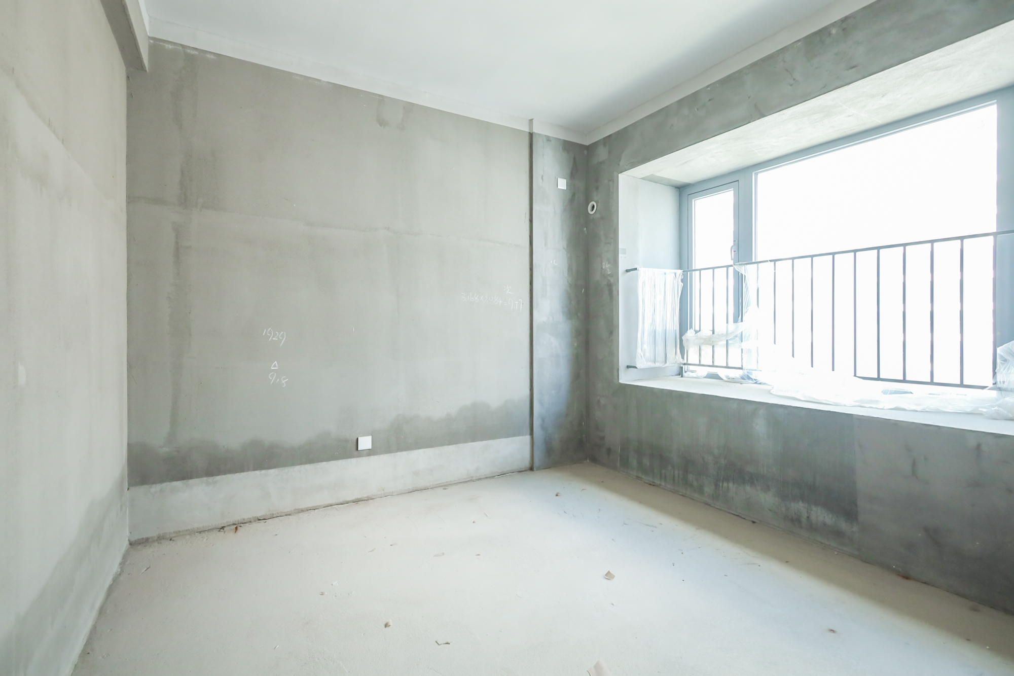 保利天禧D区  4室2厅2卫    165.0万 保利天禧D区  4室2厅2卫    165.0万卧室