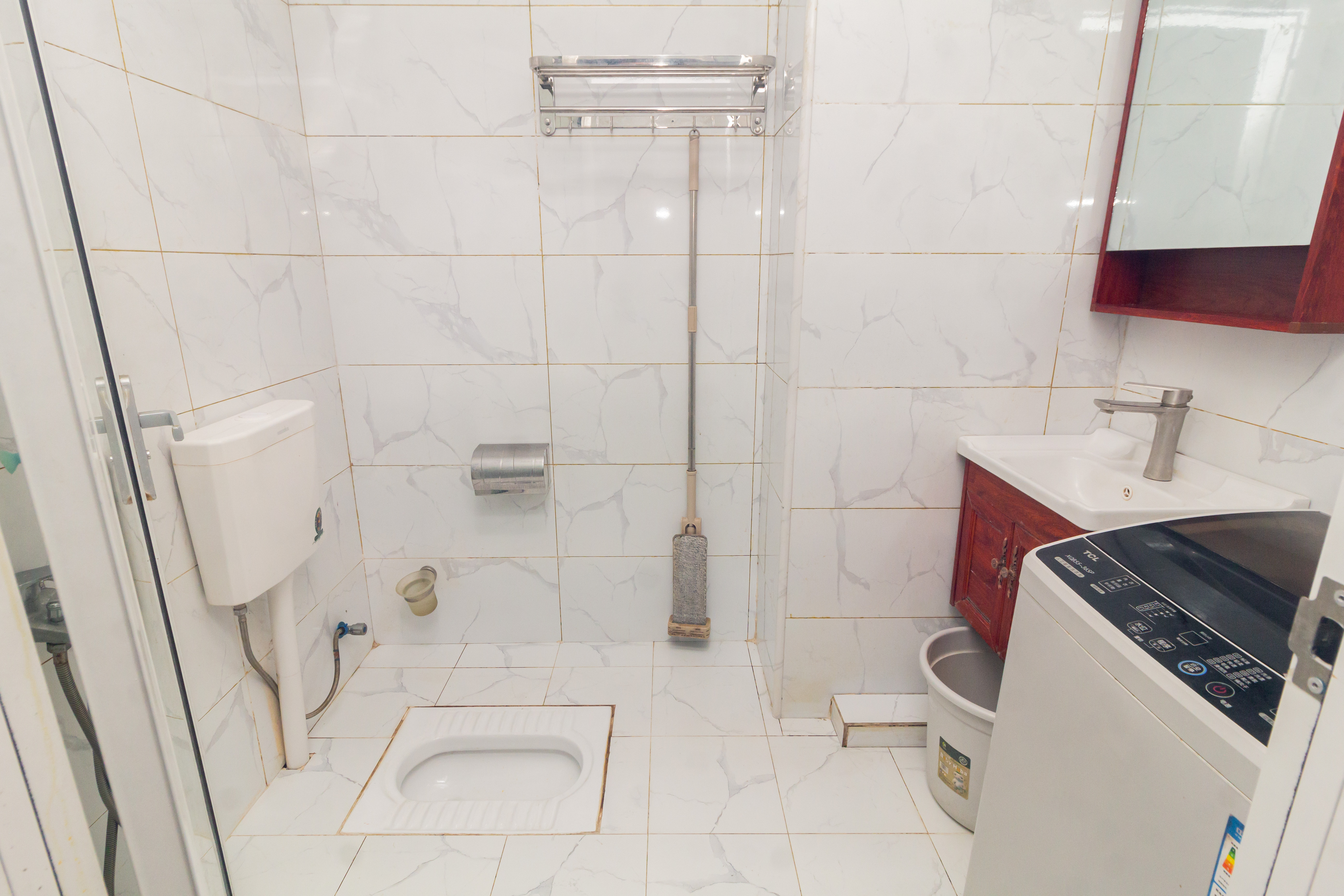 金科天悦(金科美邻汇) 1室1厅1卫 15.0万 金科天悦(金科美邻汇) 1室1厅1卫 15.0万卫生间