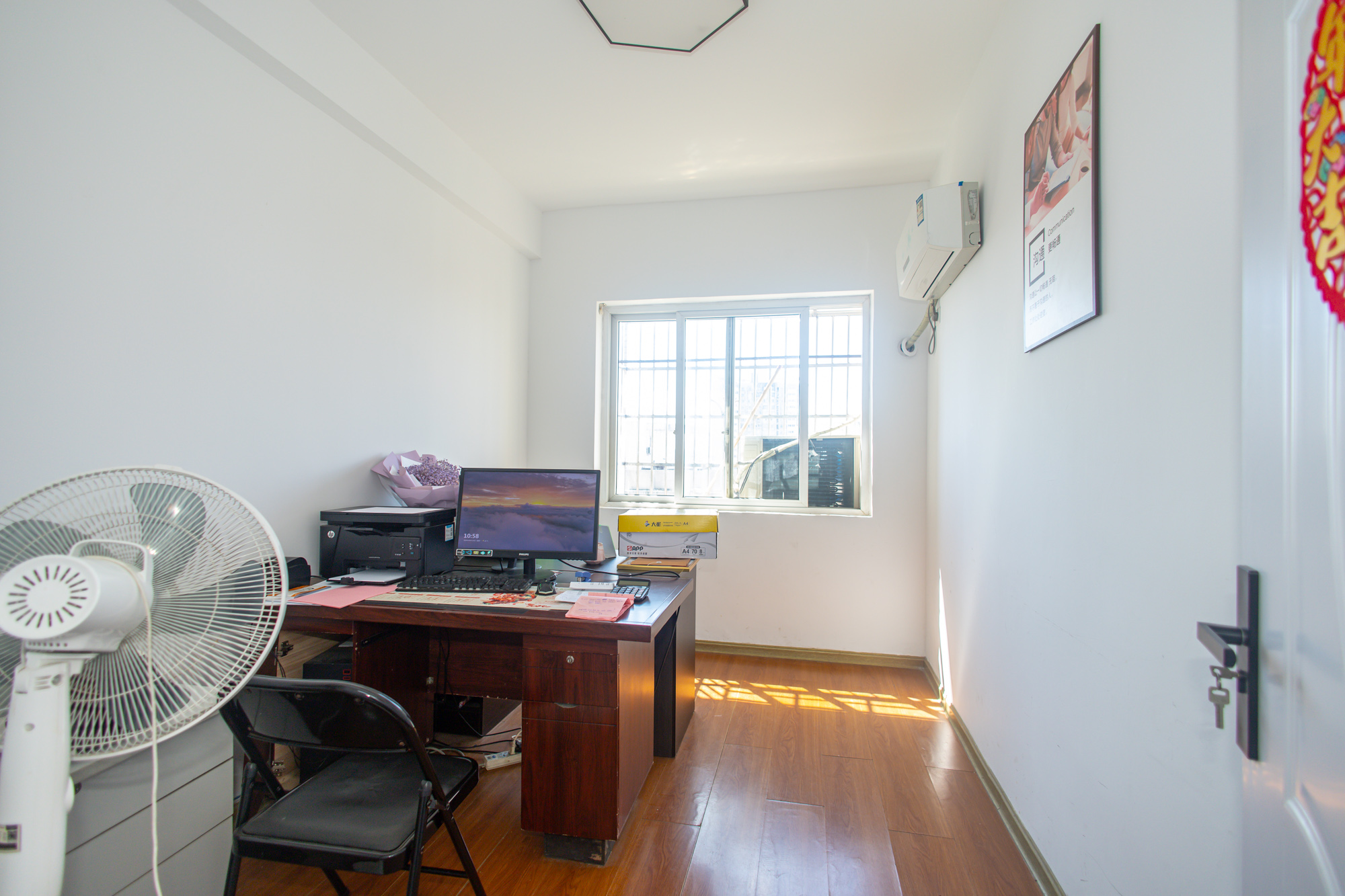 楚天家园 4室2厅2卫 90.0万 楚天家园 4室2厅2卫 90.0万卧室