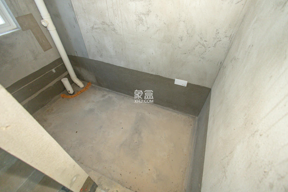 金地藝境  4室2廳3衛(wèi)    200.0萬
