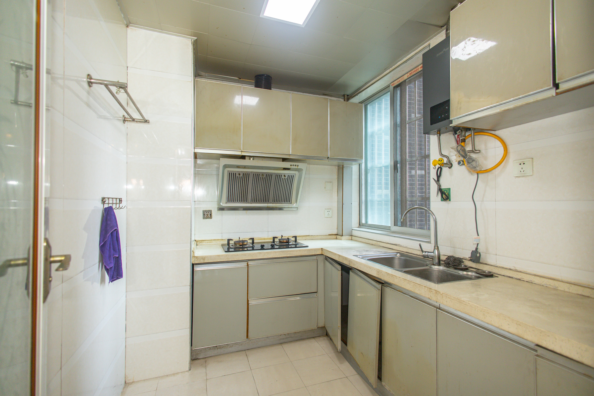 湘楚家园  2室2厅1卫    38.3万 湘楚家园  2室2厅1卫    38.3万厨房