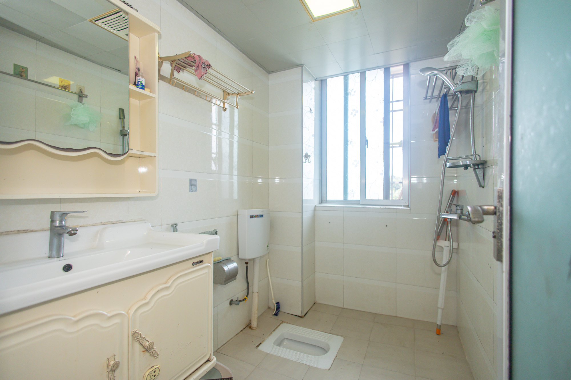 湘楚家园  2室2厅1卫    38.3万 湘楚家园  2室2厅1卫    38.3万卫生间