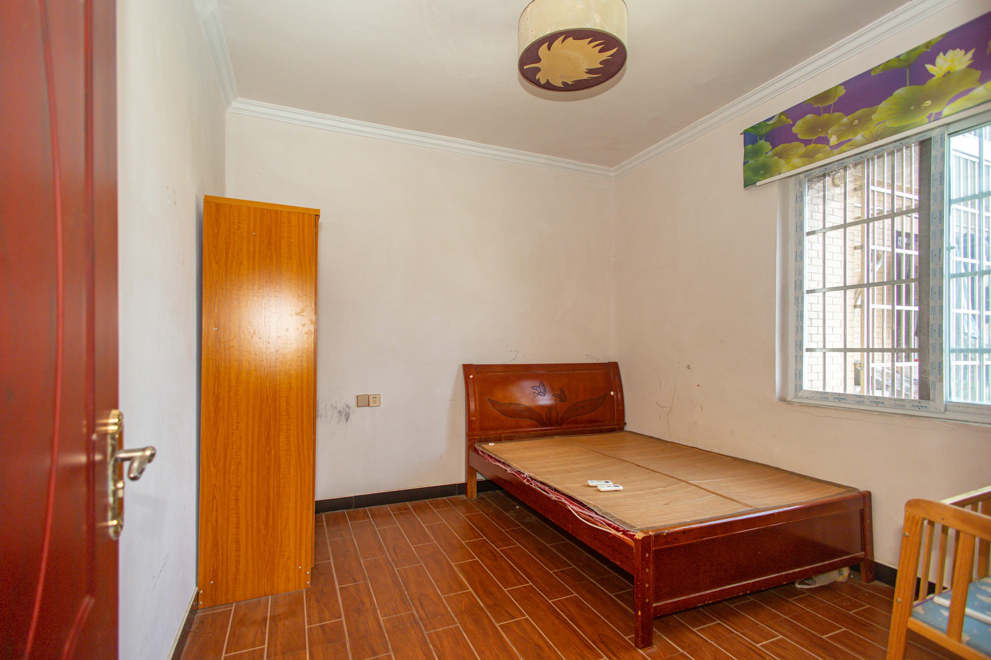 楚天世纪城西苑  2室2厅1卫    50.8万 楚天世纪城西苑  2室2厅1卫    50.8万卧室