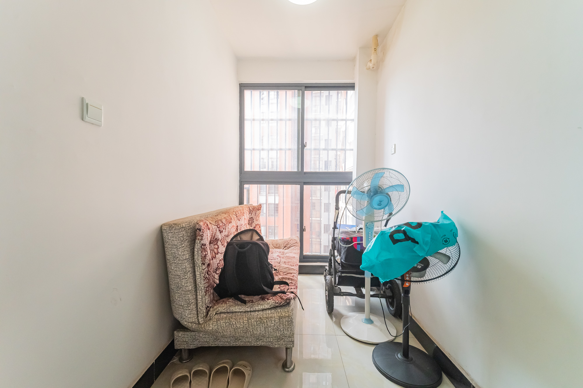 华润凤凰城二期 2室2厅1卫 63.8万 华润凤凰城二期 2室2厅1卫 63.8万其他