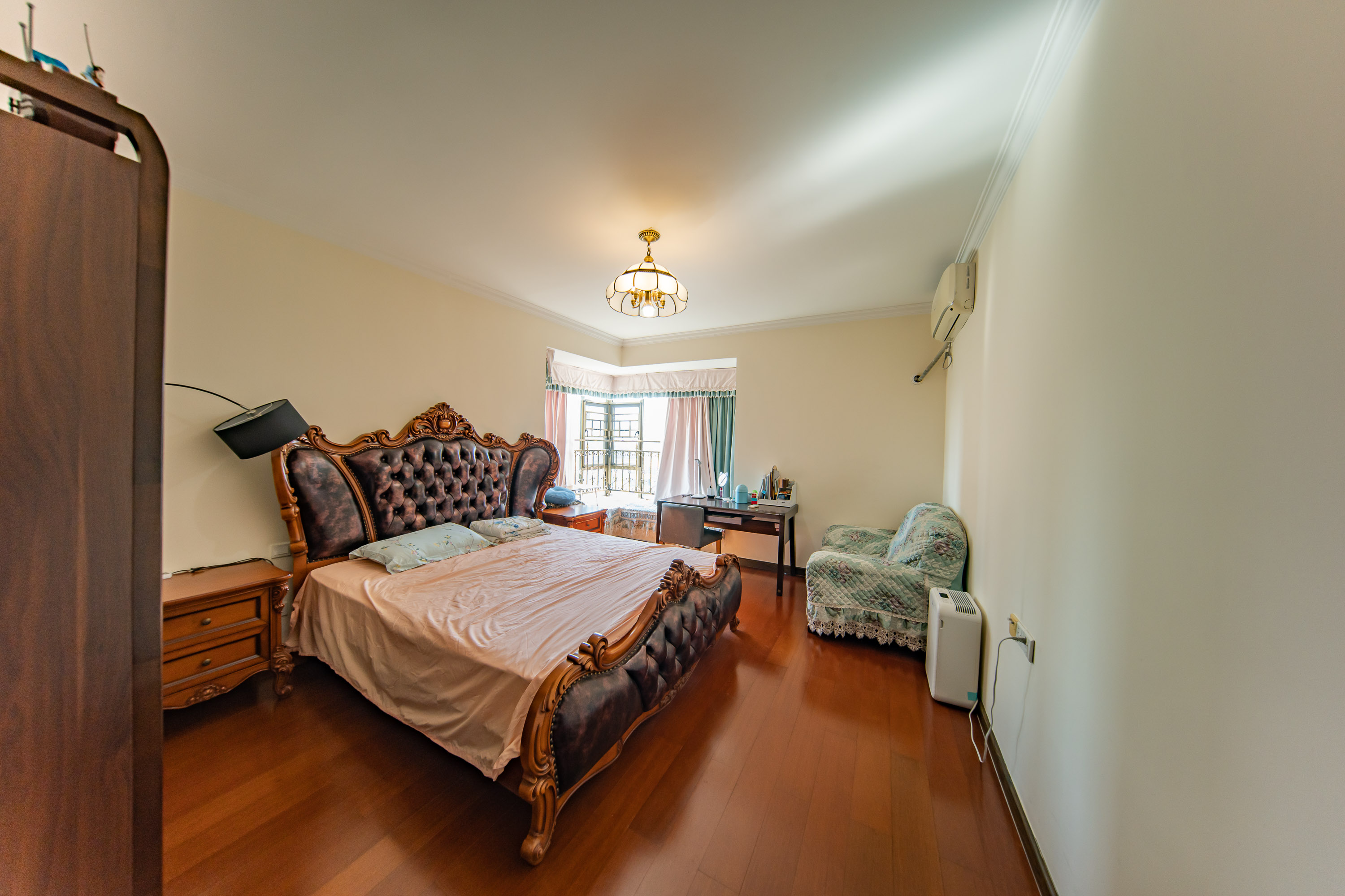 江山帝景雅典  4室2厅1卫    238.0万 江山帝景雅典  4室2厅1卫    238.0万卧室