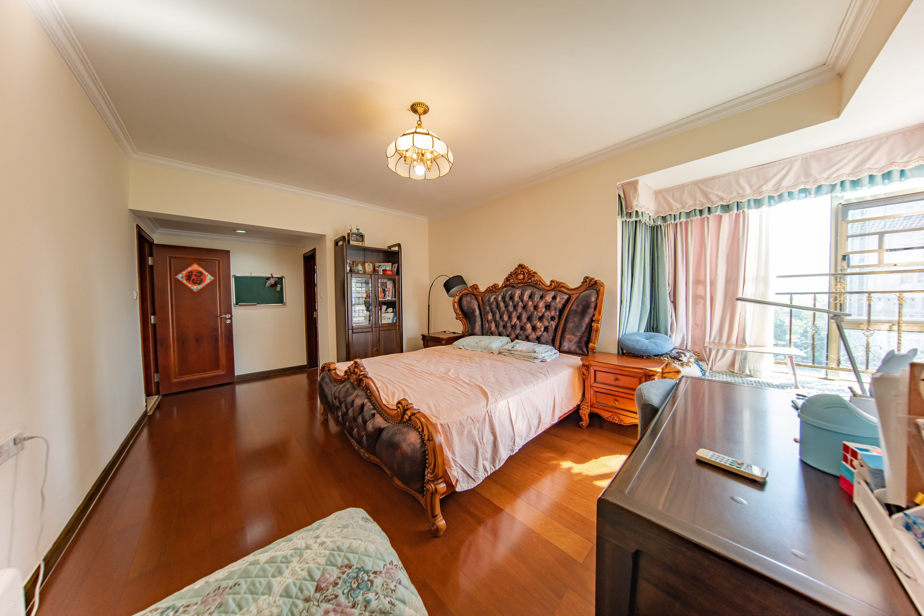 江山帝景雅典  4室2厅1卫    238.0万 江山帝景雅典  4室2厅1卫    238.0万卧室