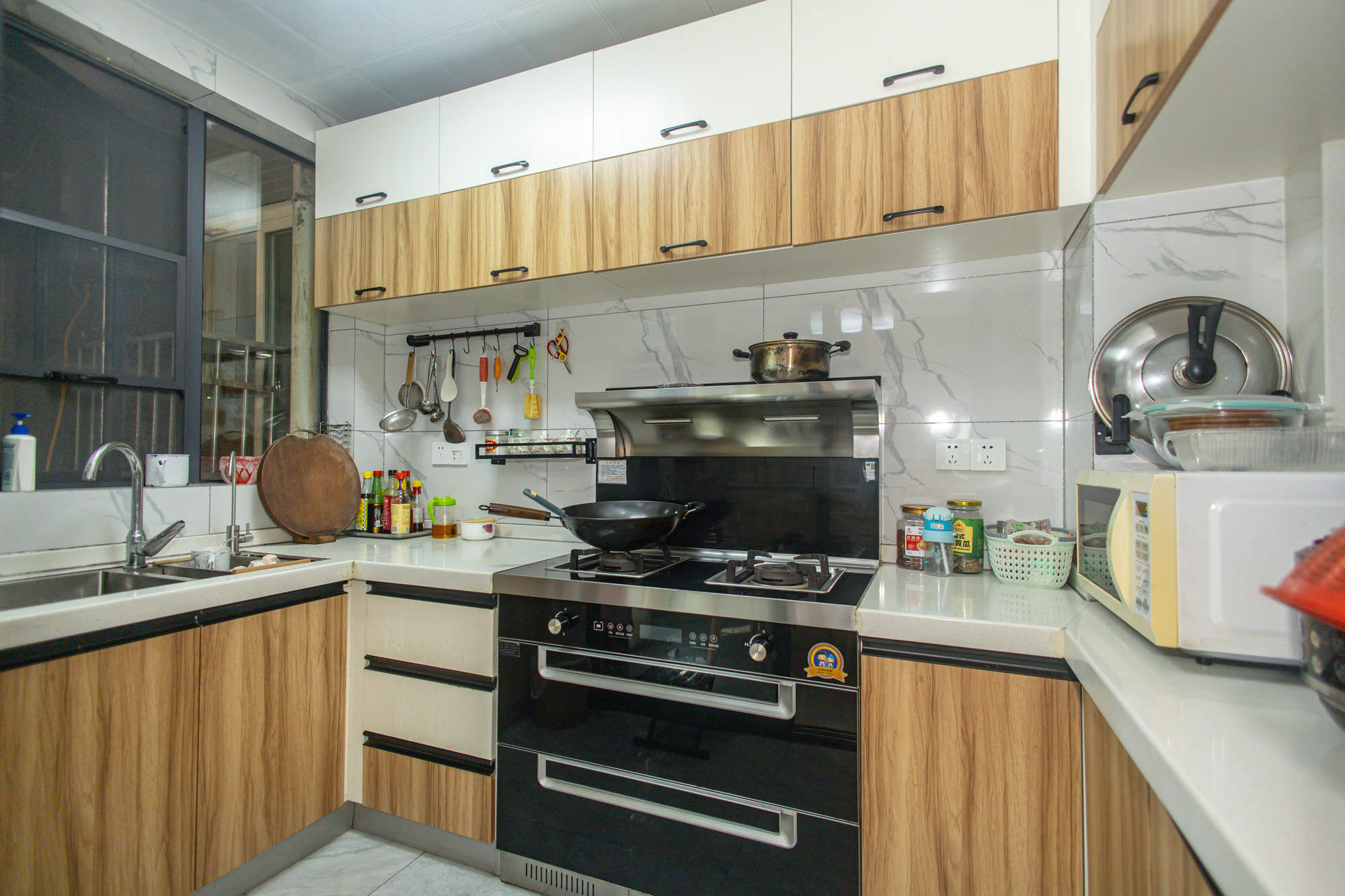 锦璨家园  3室2厅2卫    98.0万厨房