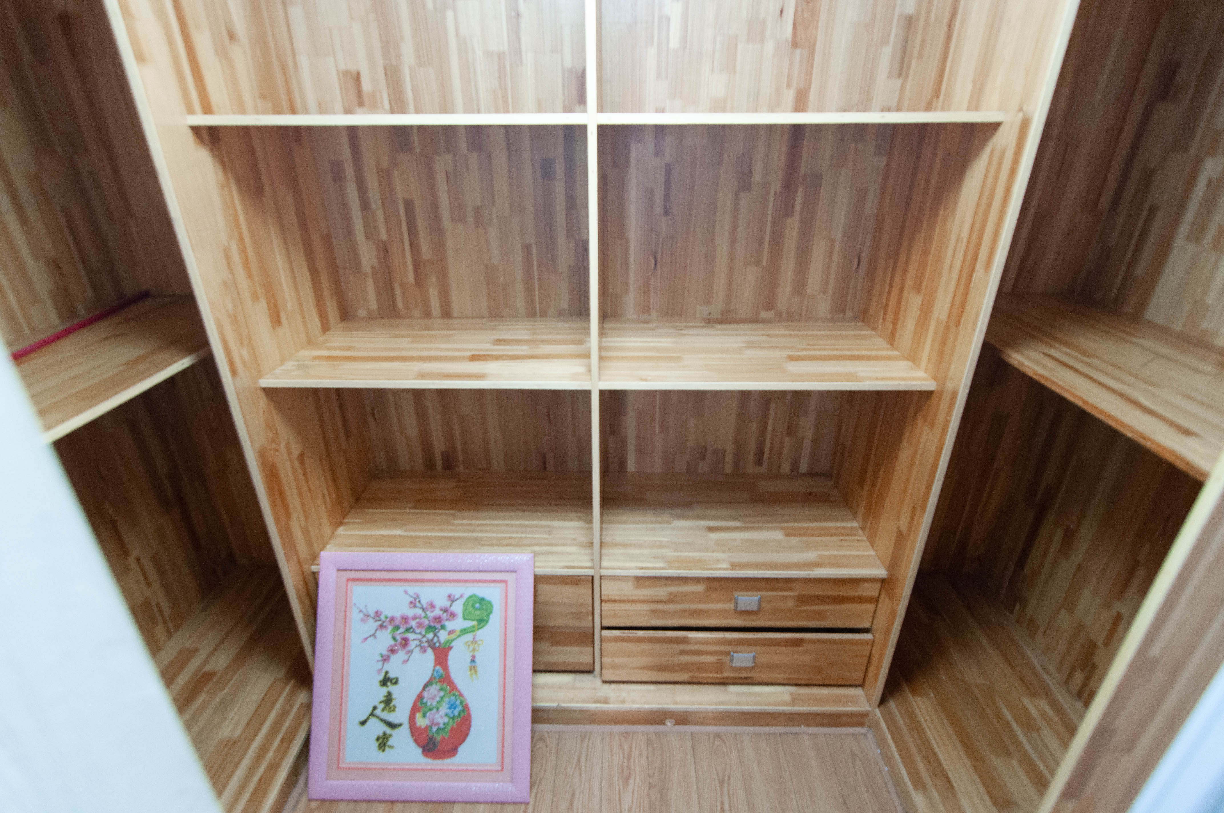 达美D6区  3室2厅2卫    90.0万 达美D6区  3室2厅2卫    90.0万其他