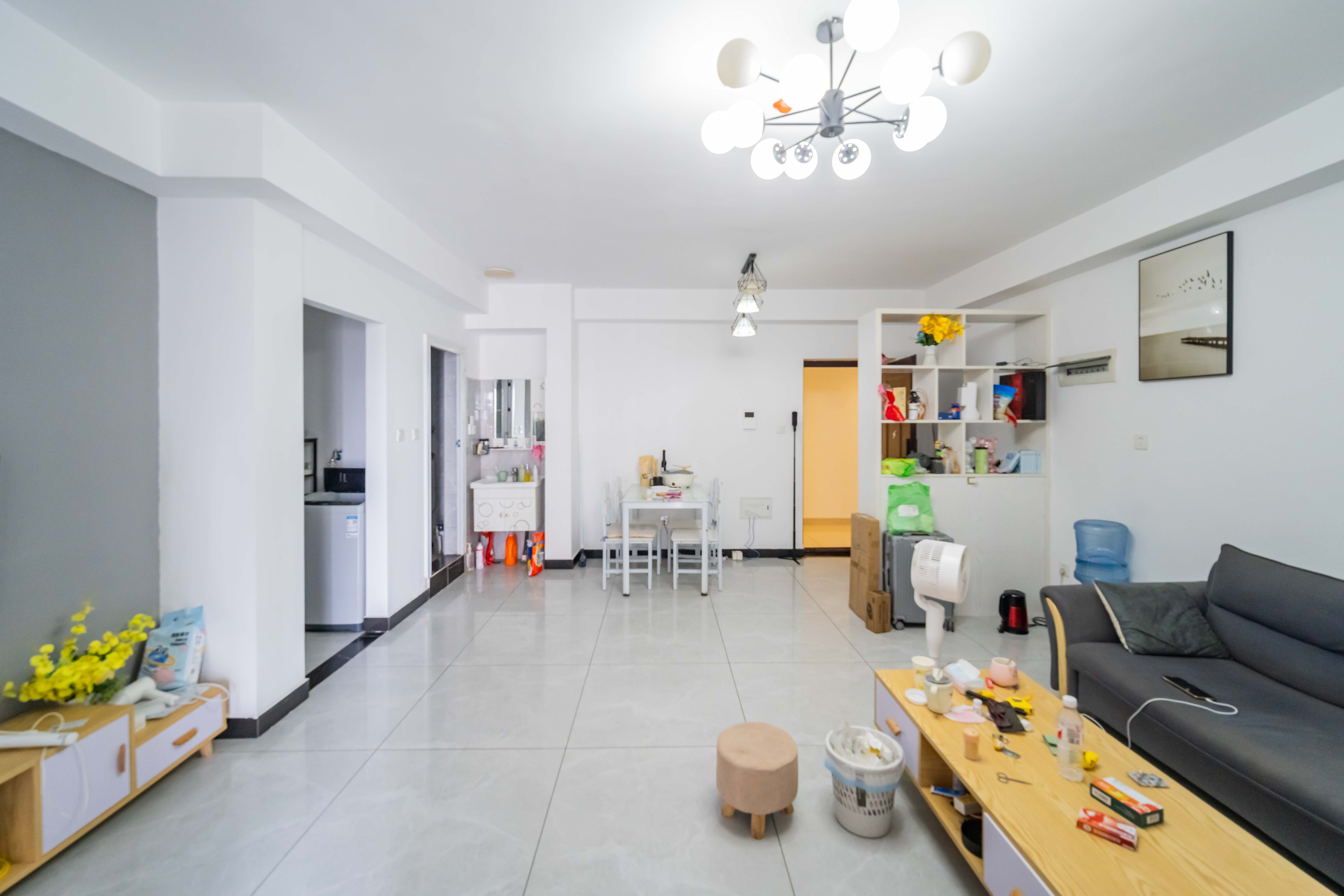 欧亚达国际广场 2室1厅1卫 60.8万 欧亚达国际广场 2室1厅1卫 60.8万客厅