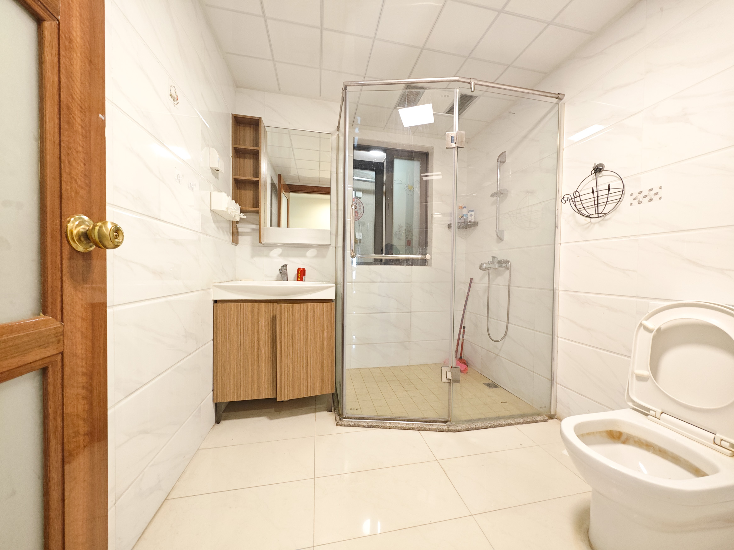 碧桂园南城首府(东宸林海) 3室2厅1卫 82.0万 碧桂园南城首府(东宸林海) 3室2厅1卫 82.0万卫生间