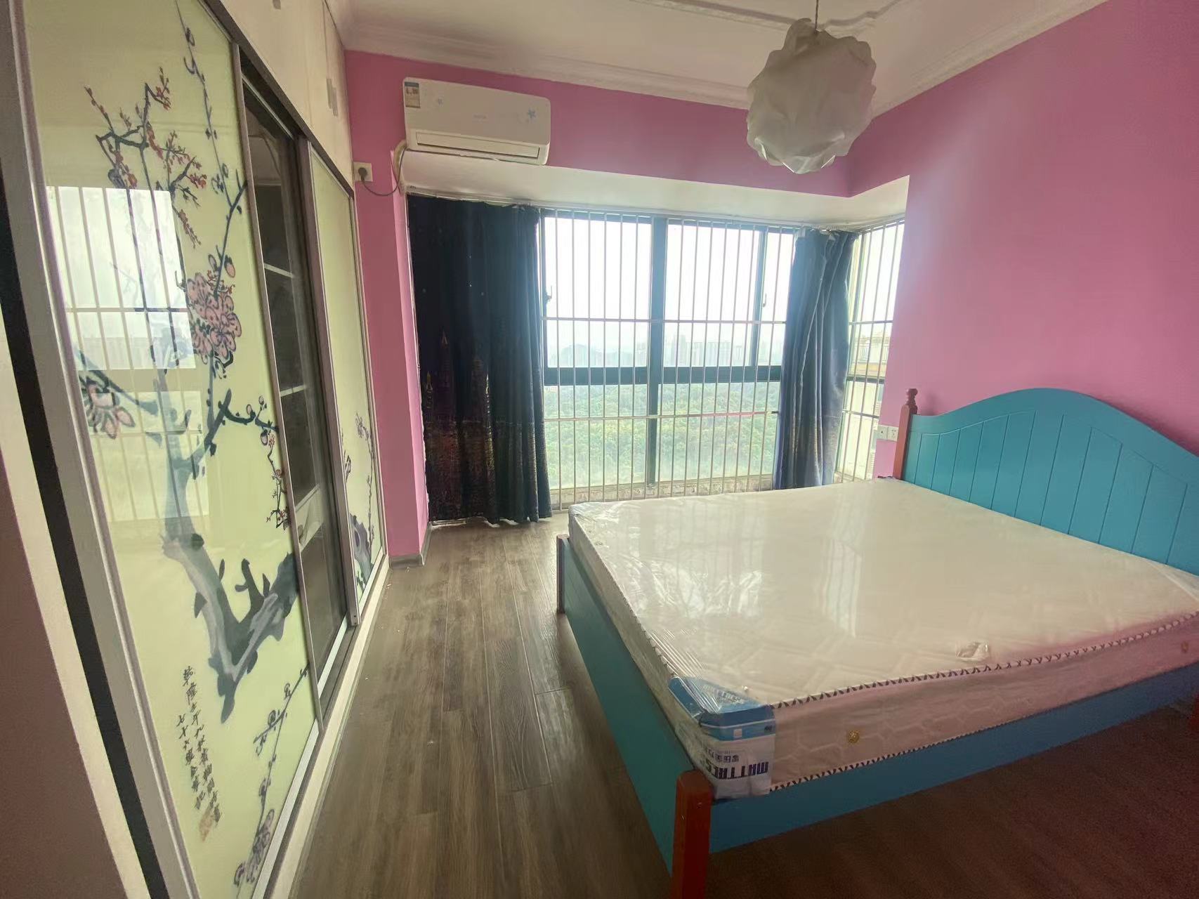 经世皇城 3室2厅2卫 45.8万 经世皇城 3室2厅2卫 45.8万室内图