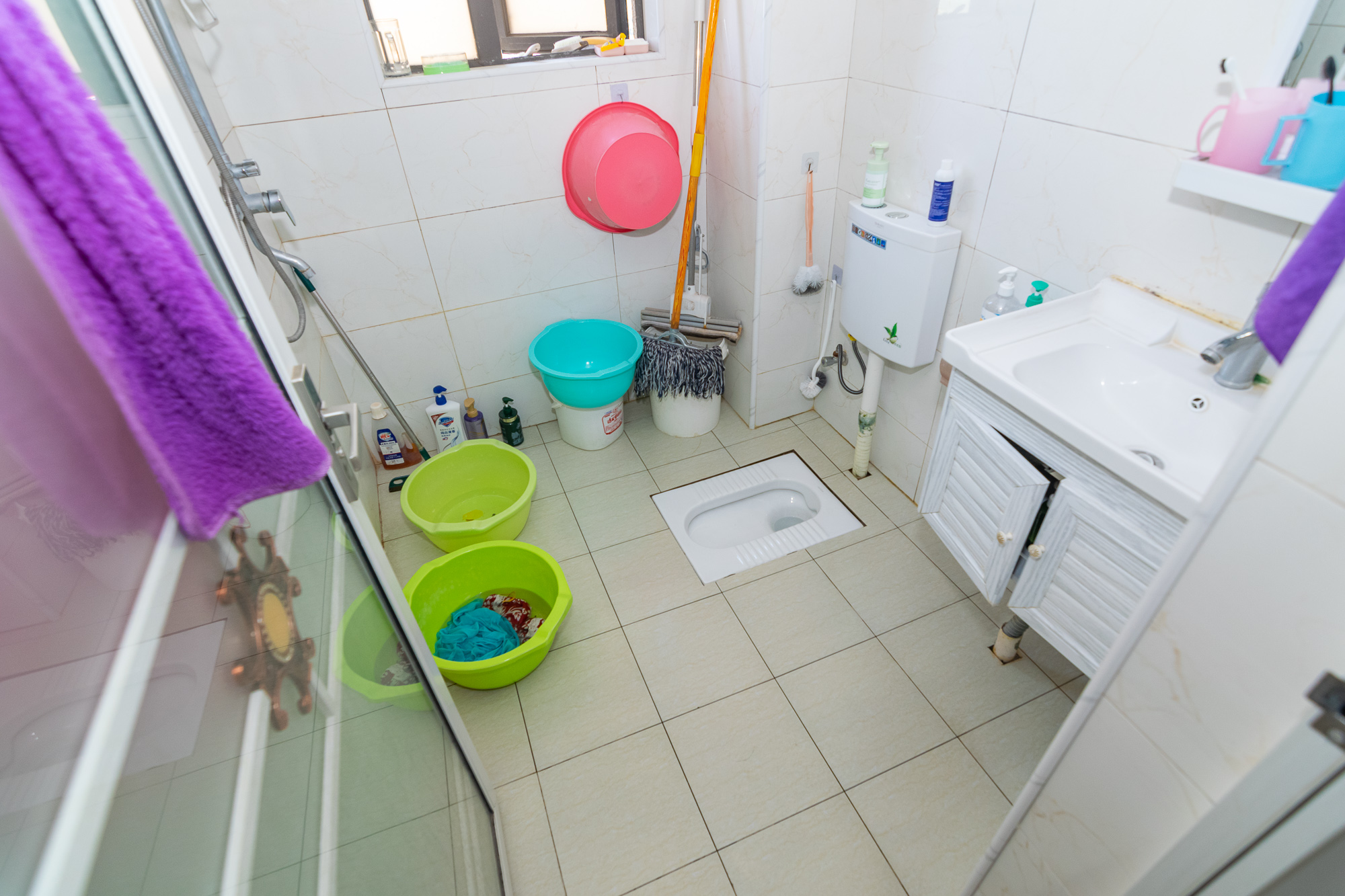 上实望府里  3室2厅1卫    57.8万 上实望府里  3室2厅1卫    57.8万卫生间