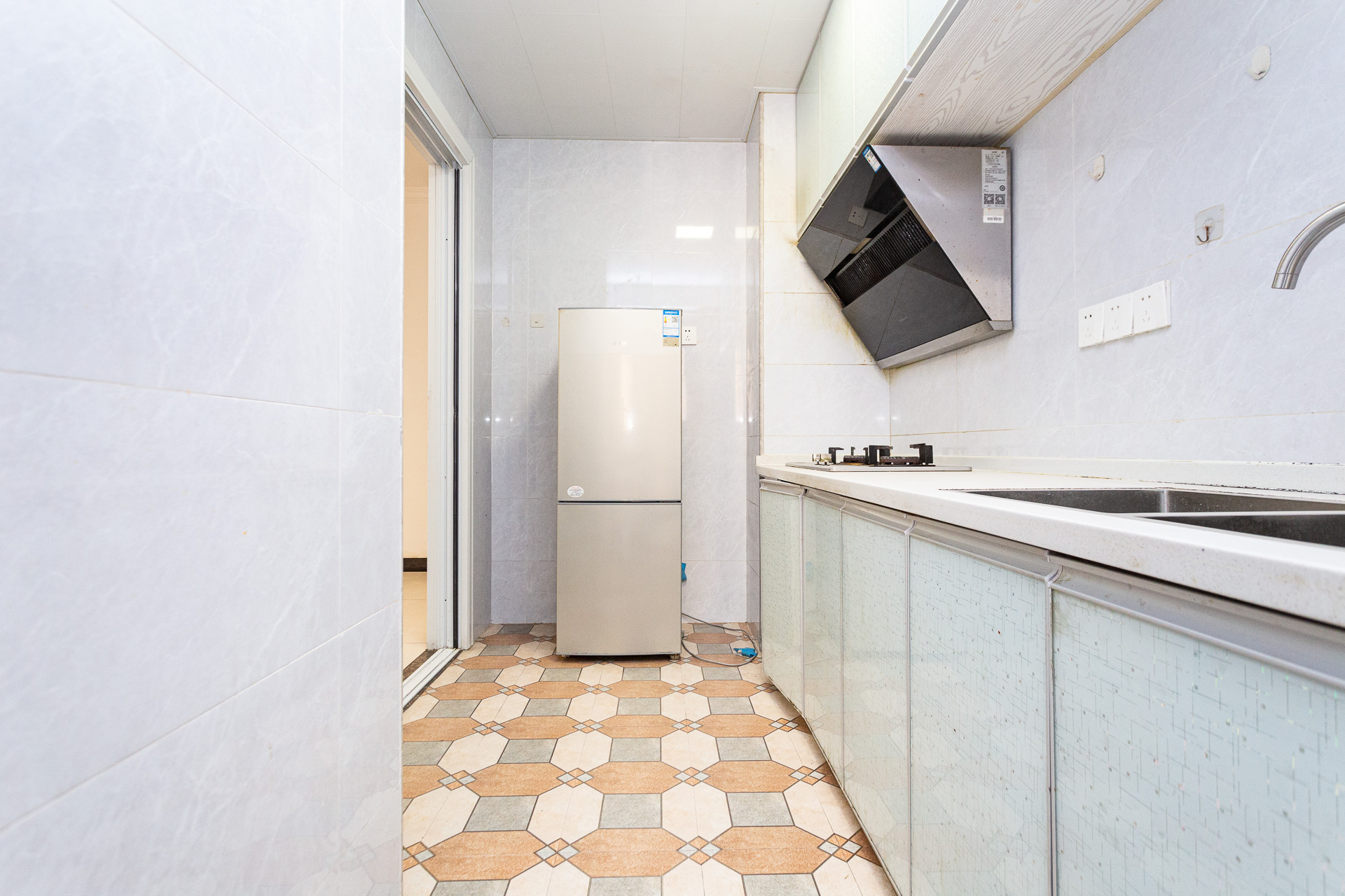 时代倾城五期 2室2厅1卫 77.6万 时代倾城五期 2室2厅1卫 77.6万厨房