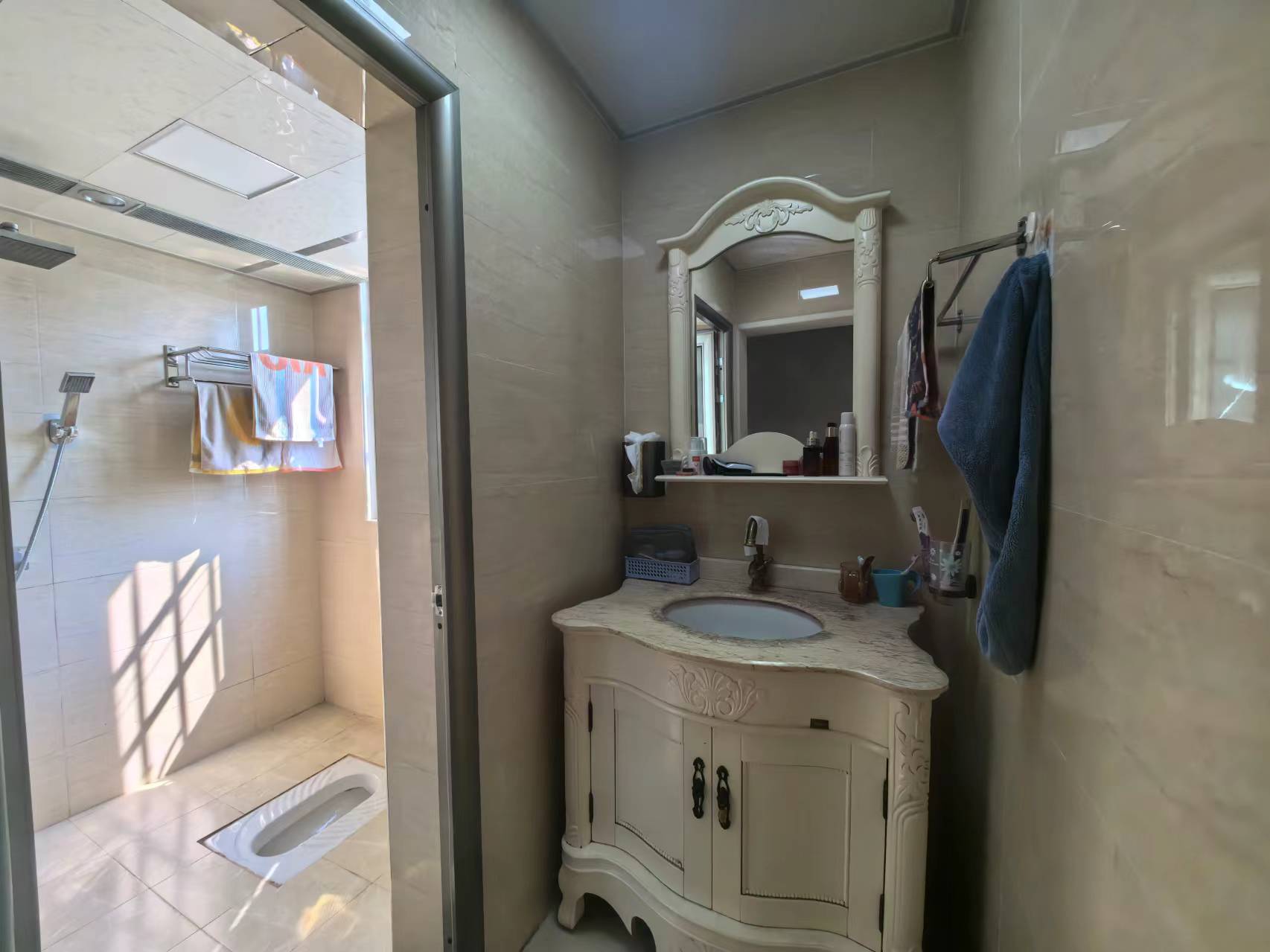 百江花园 3室2厅2卫 64.0万 百江花园 3室2厅2卫 64.0万室内图