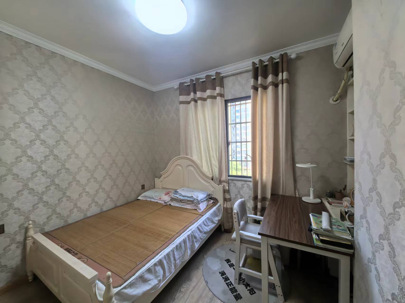 百江花园 3室2厅2卫 64.0万 百江花园 3室2厅2卫 64.0万室内图